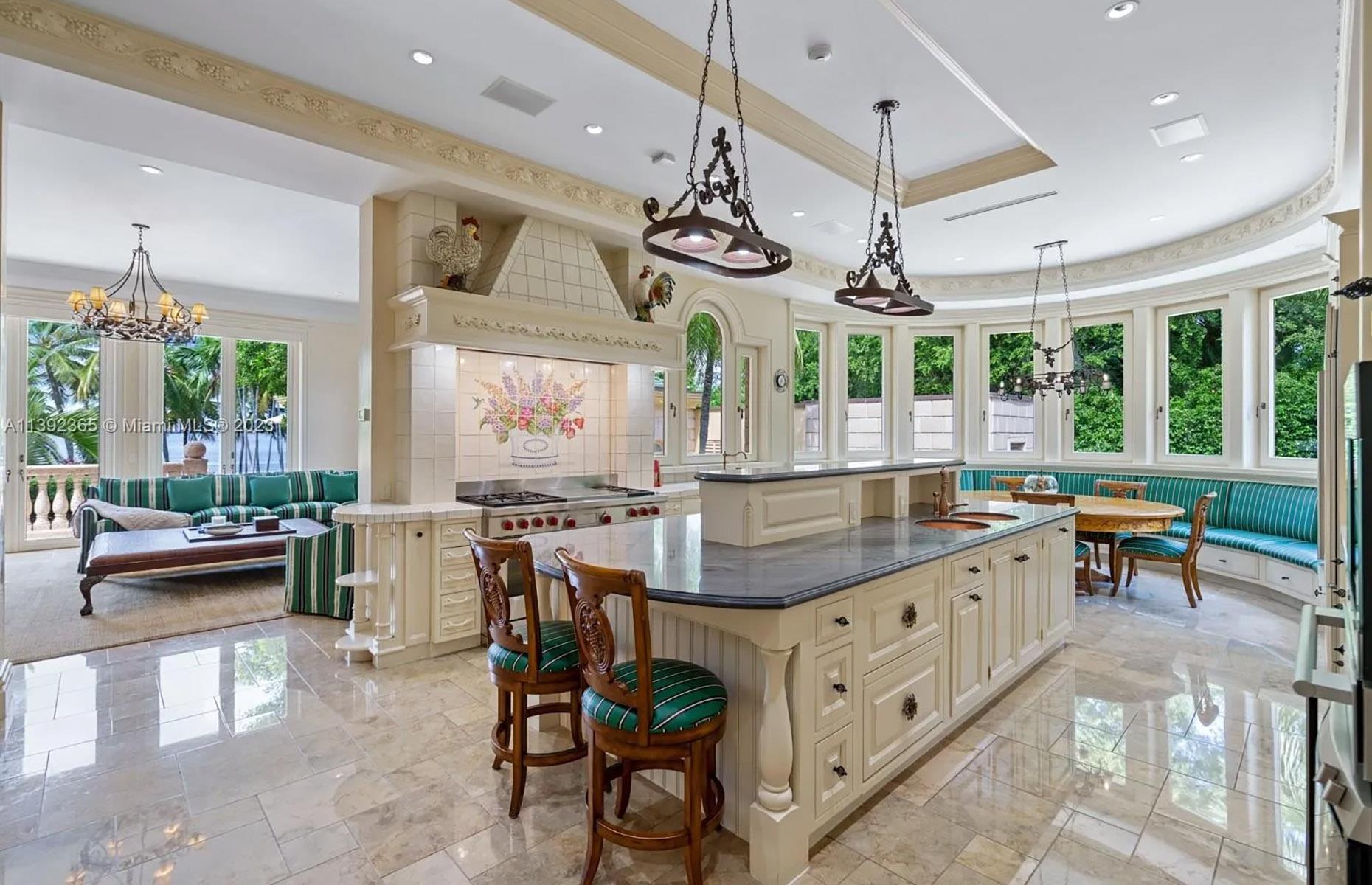 Gourmet kitchen with potential