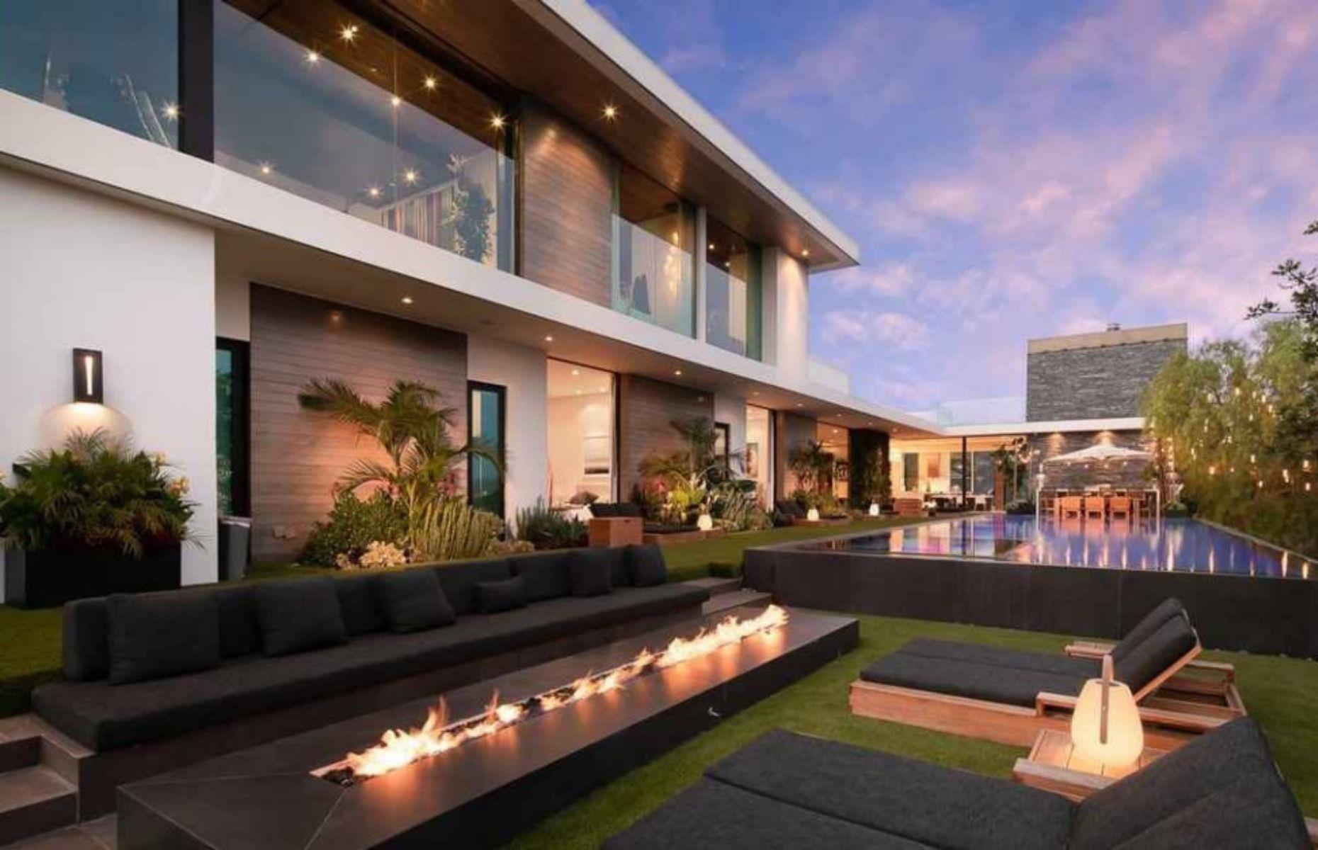 Zedd's contemporary crib: listed for $26.5 million
