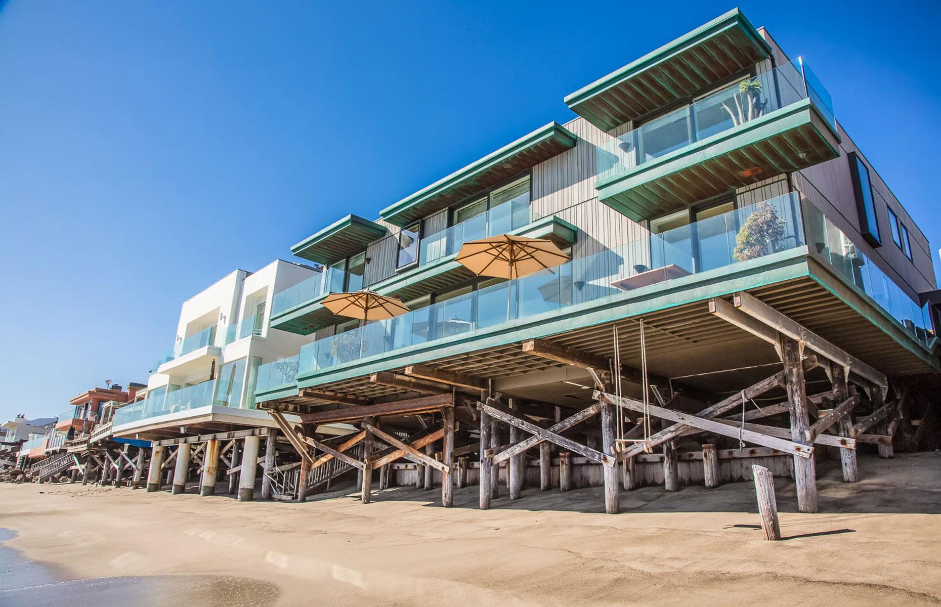 Janet's Jackson's Malibu beach house