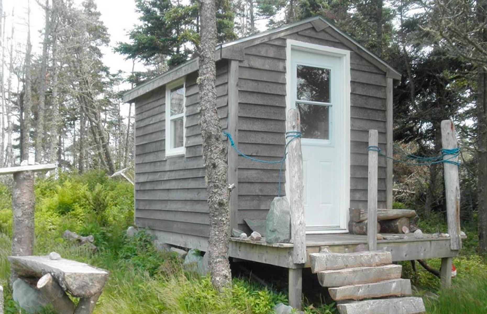 Hawbolts Island, Nova Scotia, Canada: £122,100 ($156k)