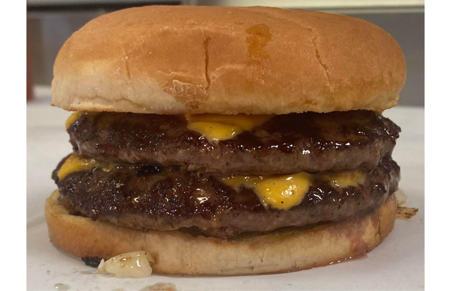 5. Idaho: cheeseburger, Hit List, Garden City