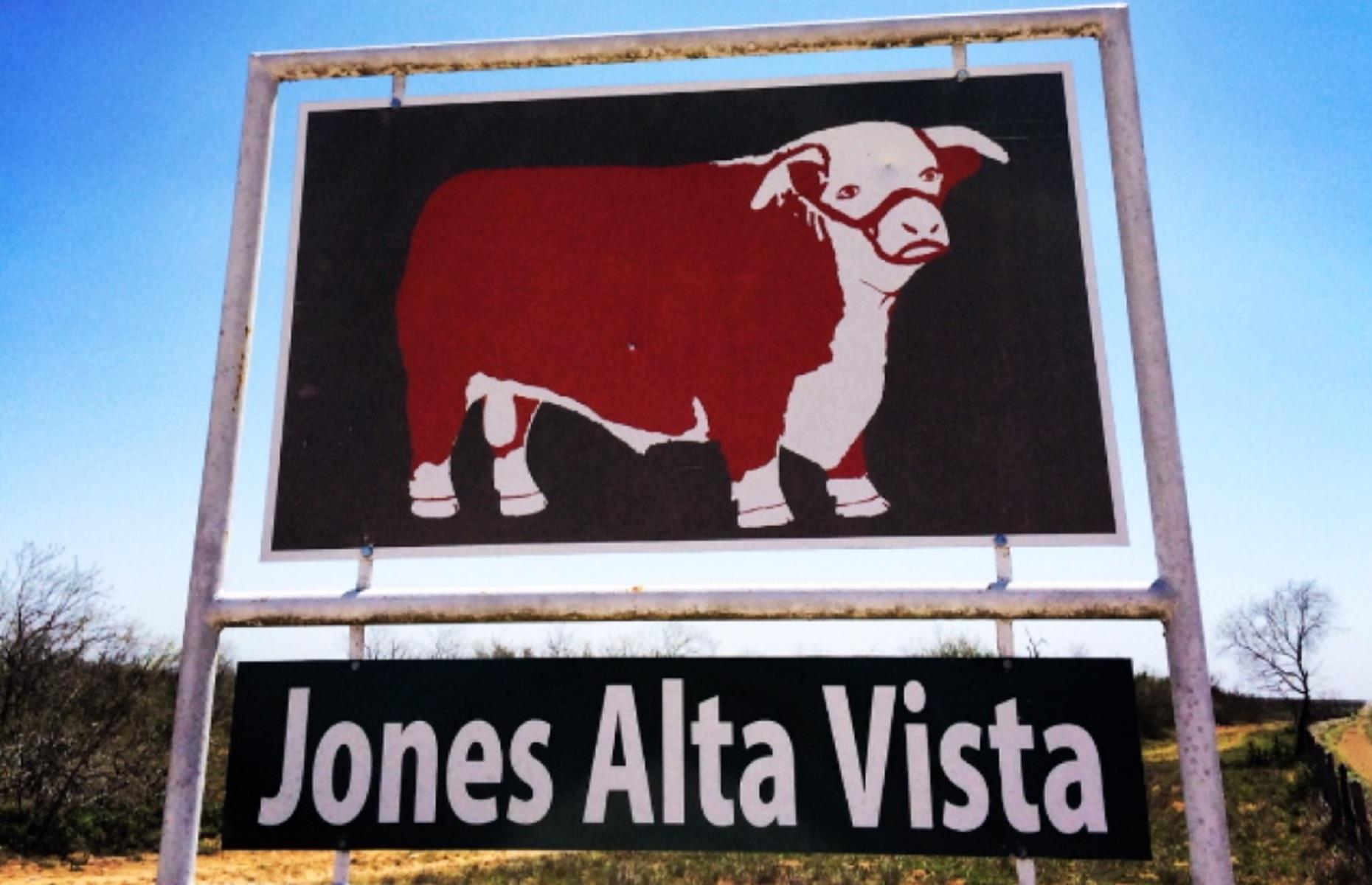 Joint 42. Jones family: 275,000 acres