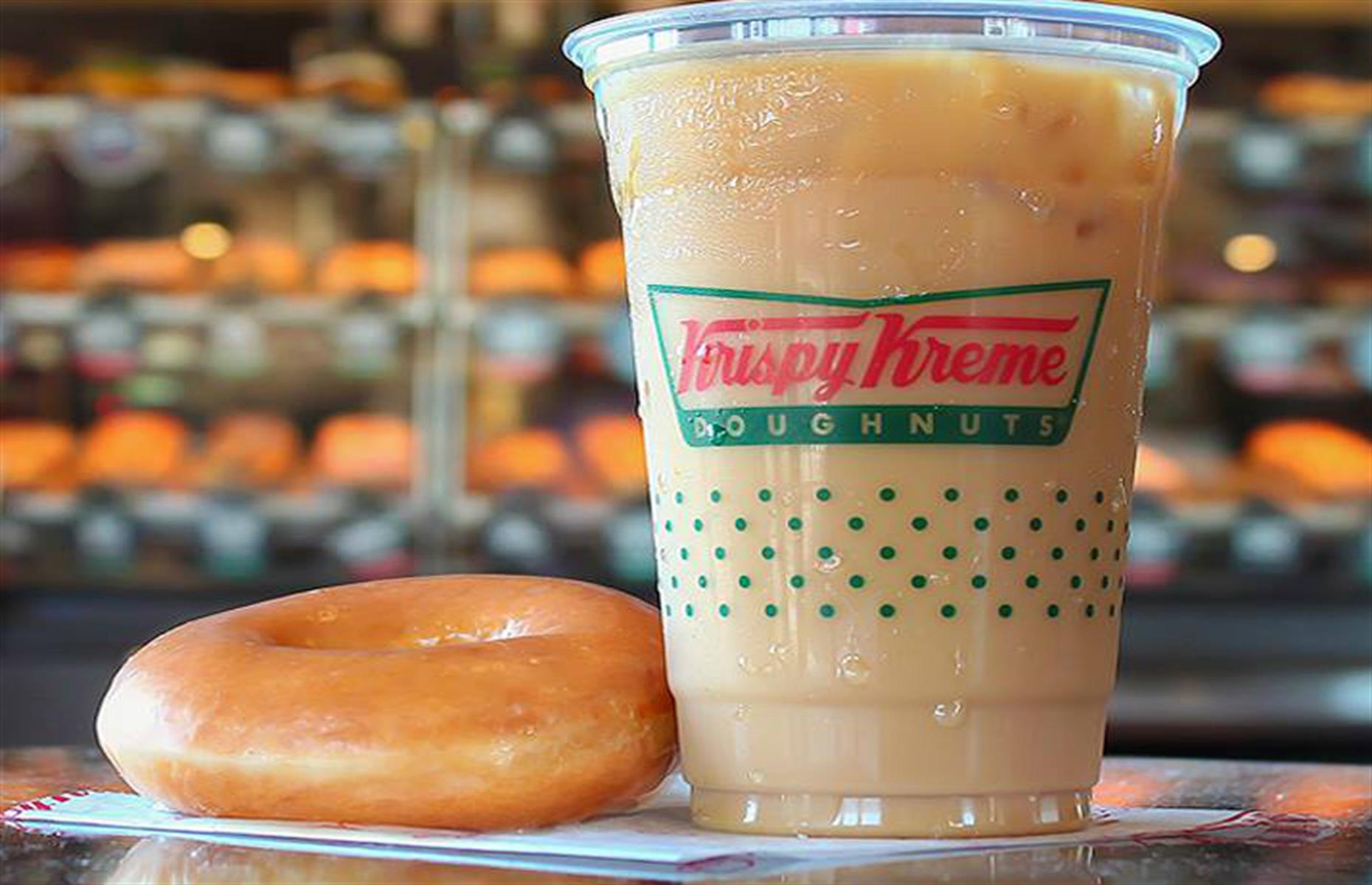 290 calories: 20oz Krispy Kreme skinny iced caramel latte (USA)