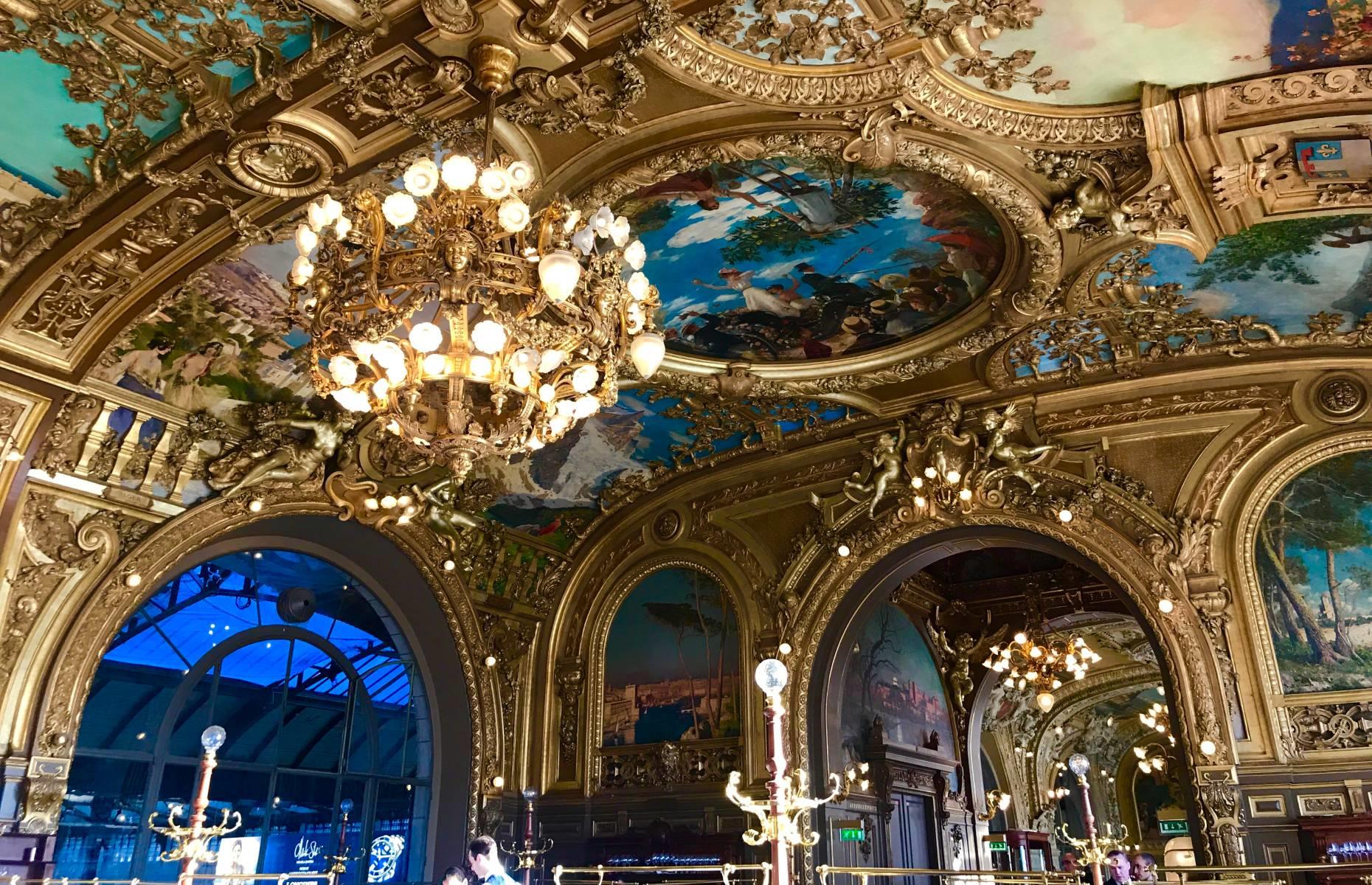 2. Le Train Bleu, Paris, France