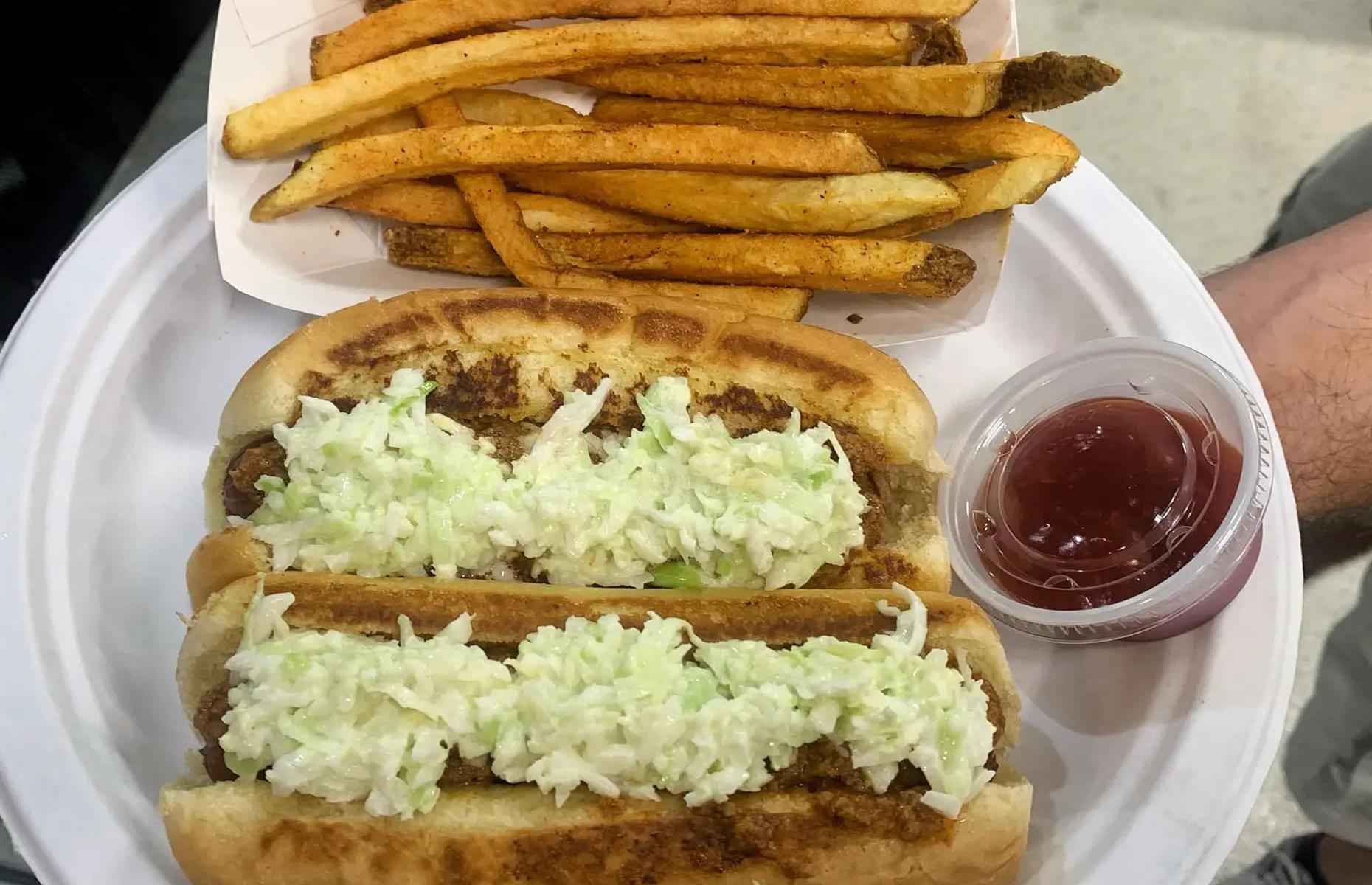 West Virginia: Dancing Dog Ice Cream Cafe, Charleston