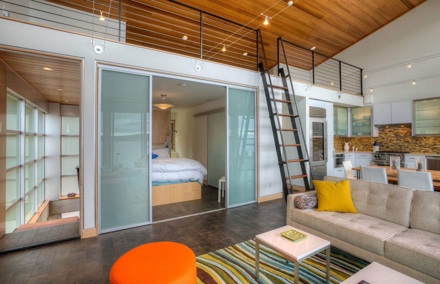 Tsunami House, Washington, USA