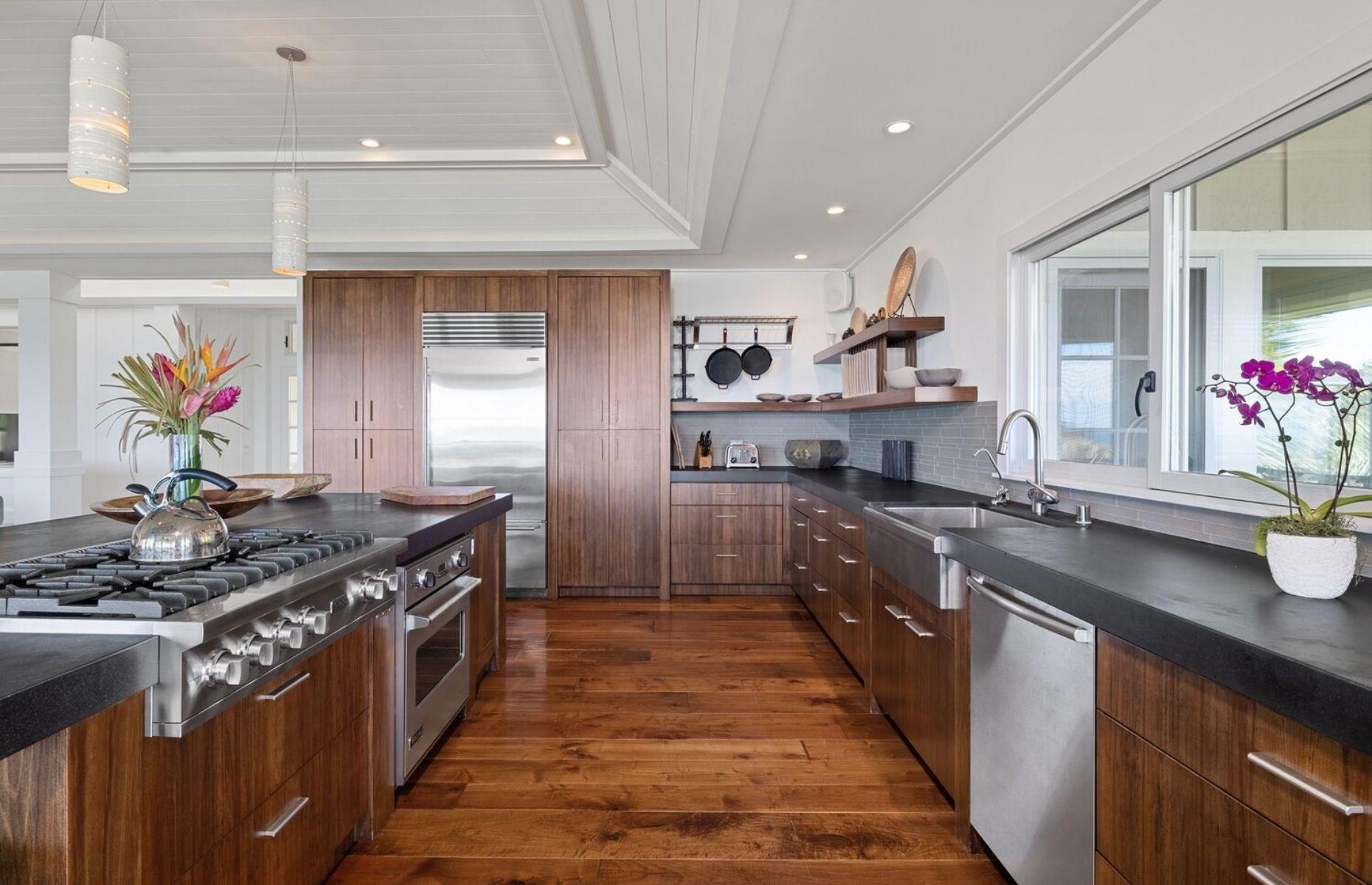 Anthony Kiedis' Hawaiian hideaway: listed for $9.9 million