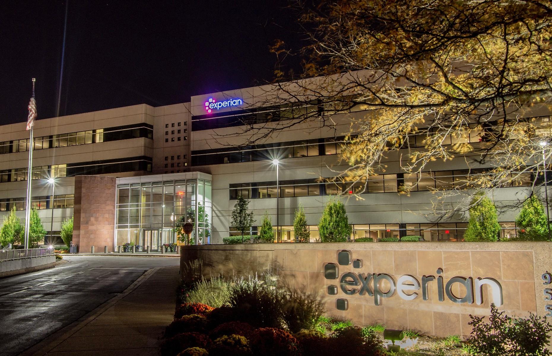 Experian customers’ data compromise