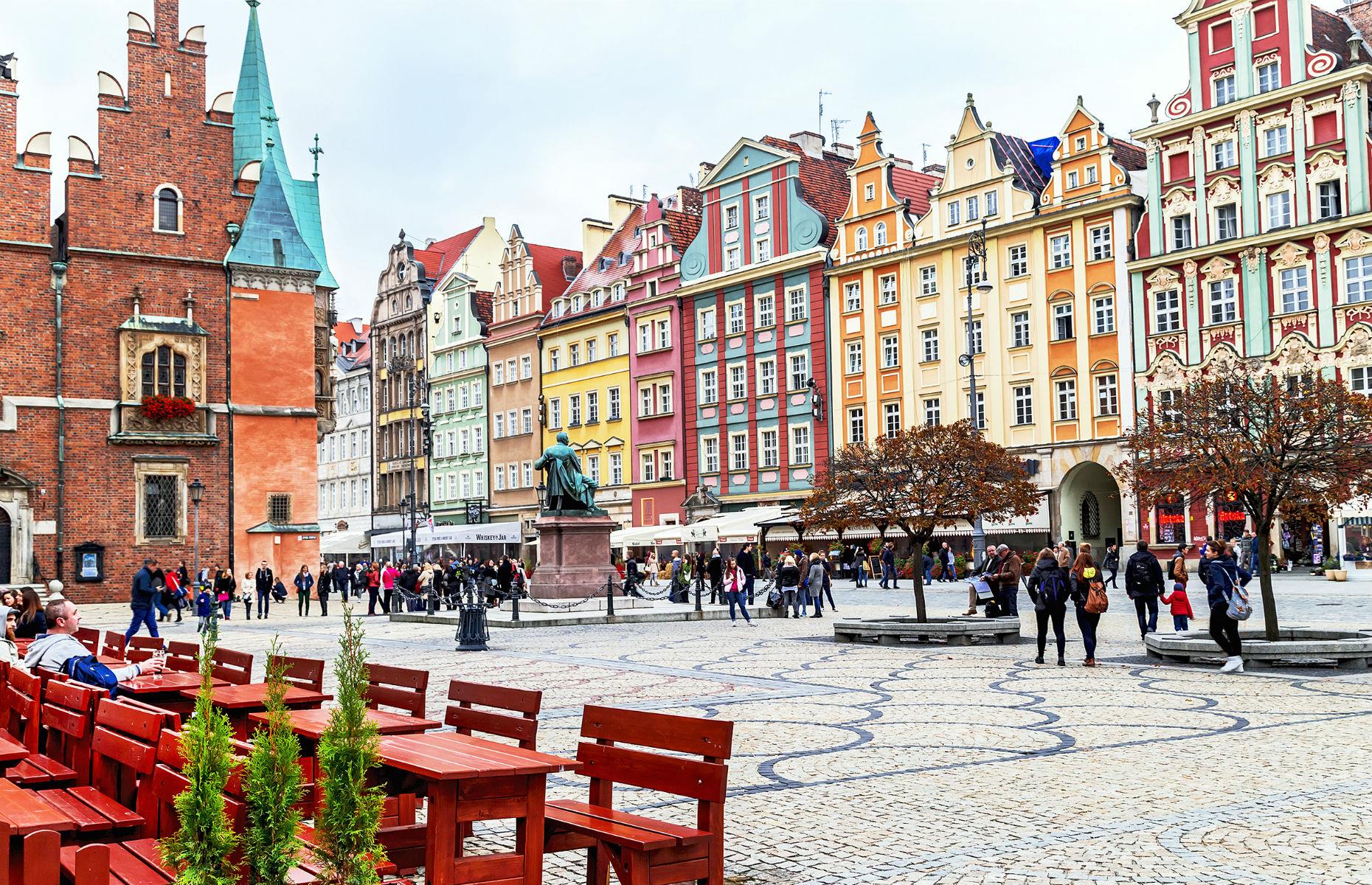 Joint 20th: Poland