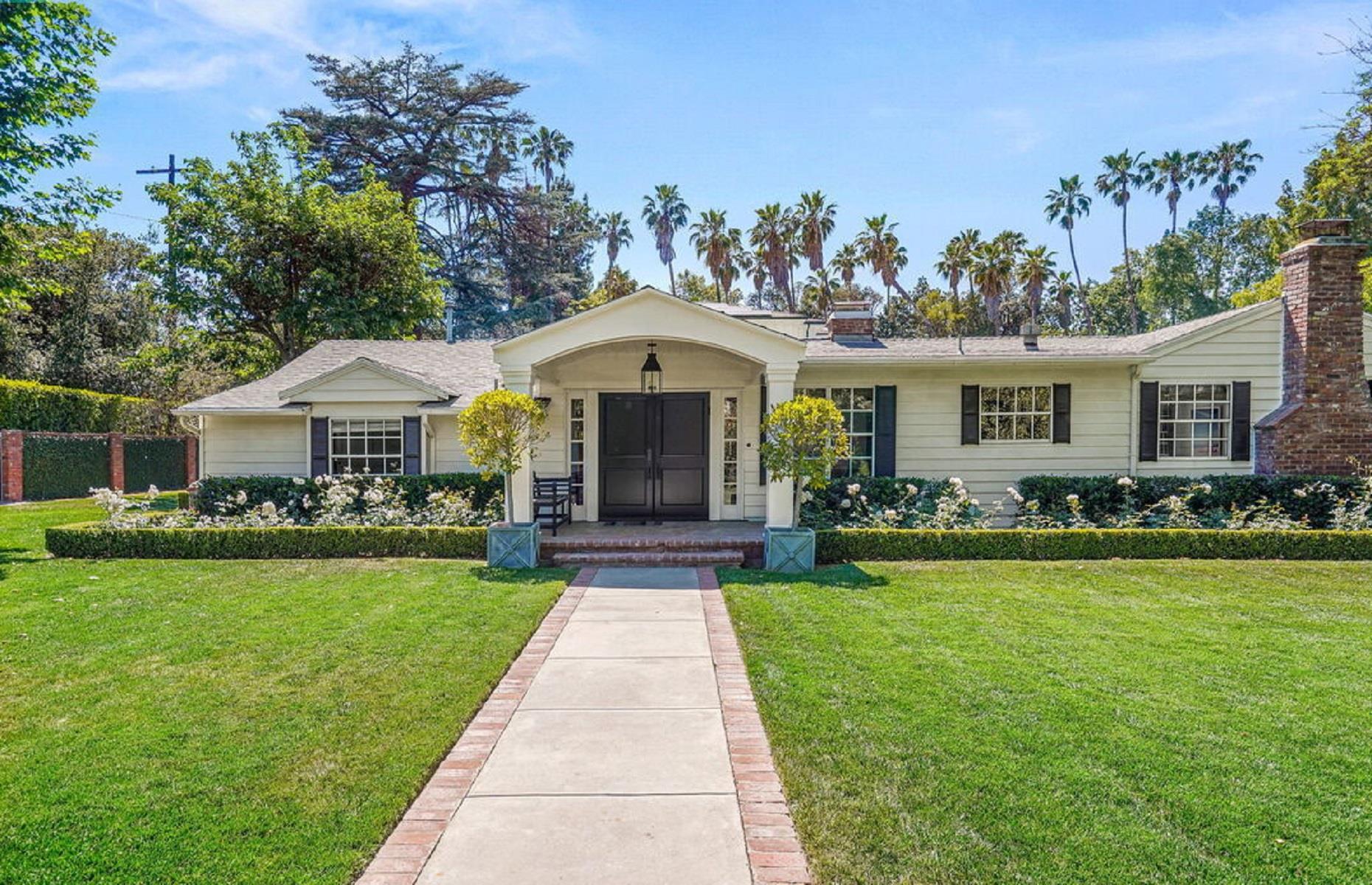 The Rock bought $3.5m (£3.1m) Encino home for his mom