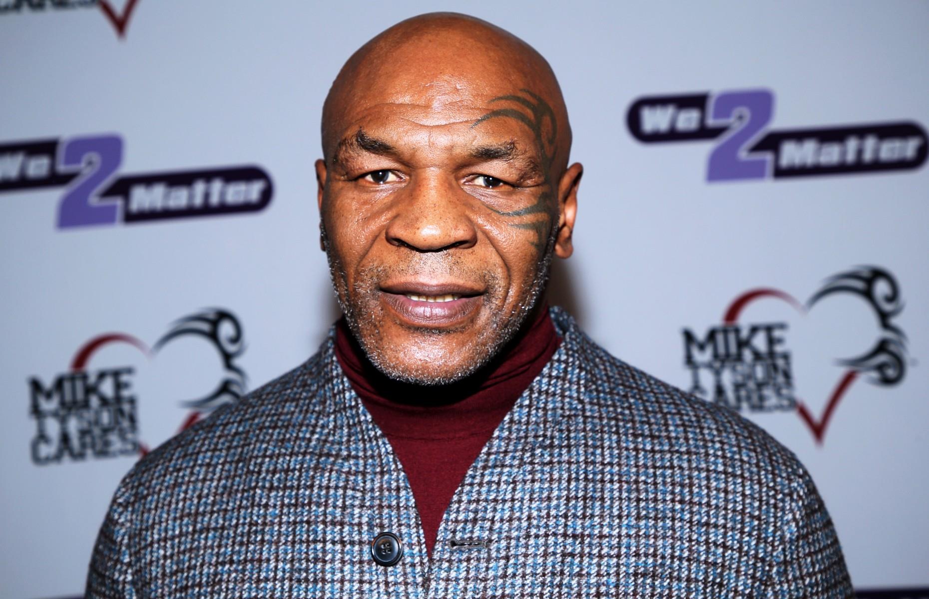 Mike Tyson races pigeons 