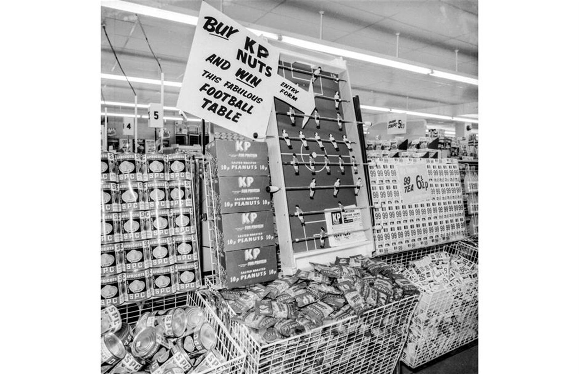 1953: KP Nuts  