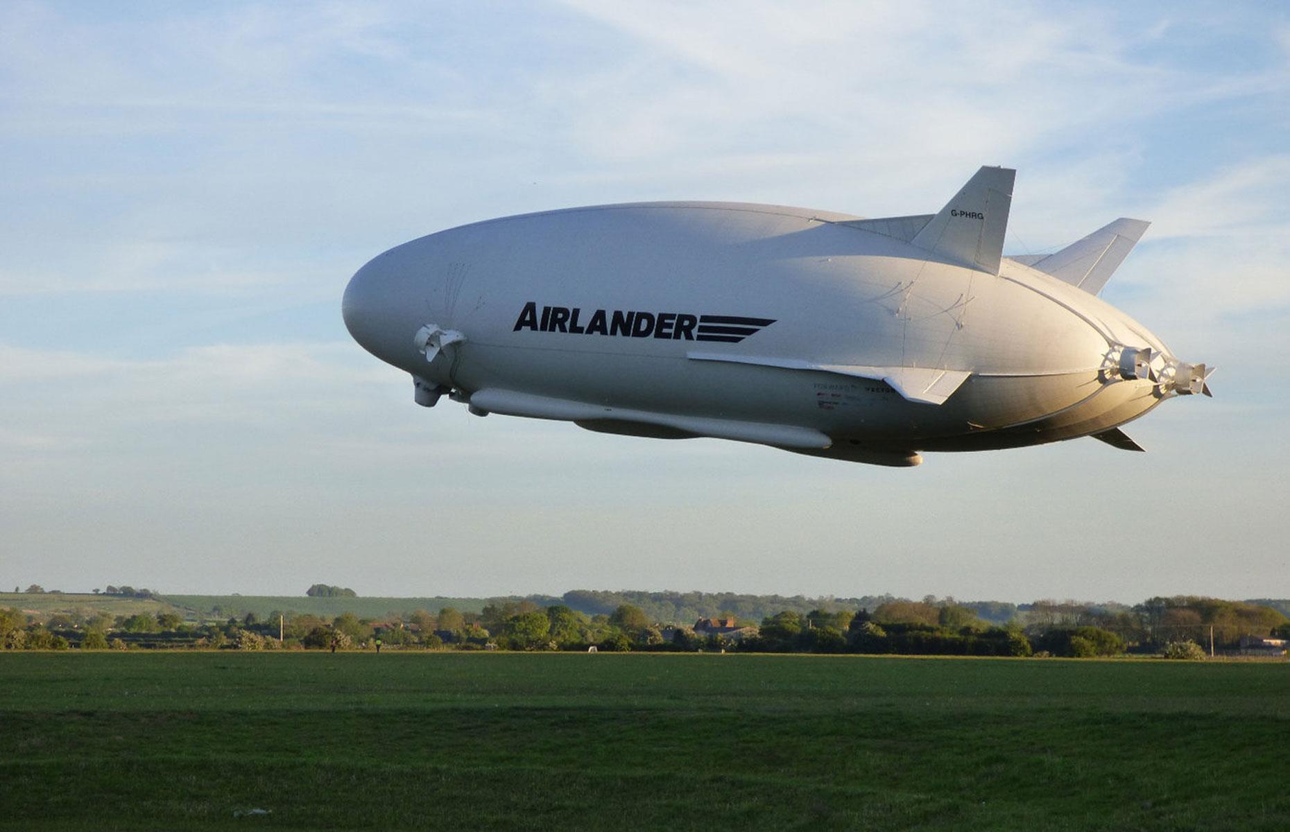 Luxury airships