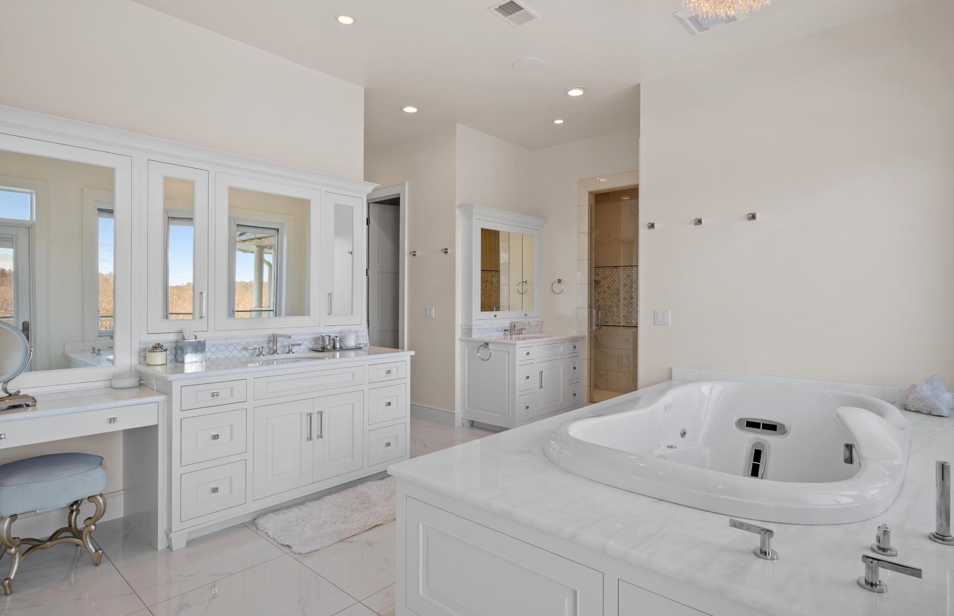 Twin bathrooms