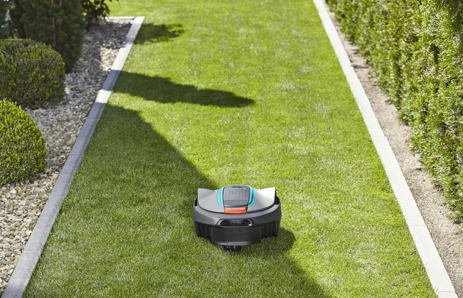 Use a robot to mow your lawn