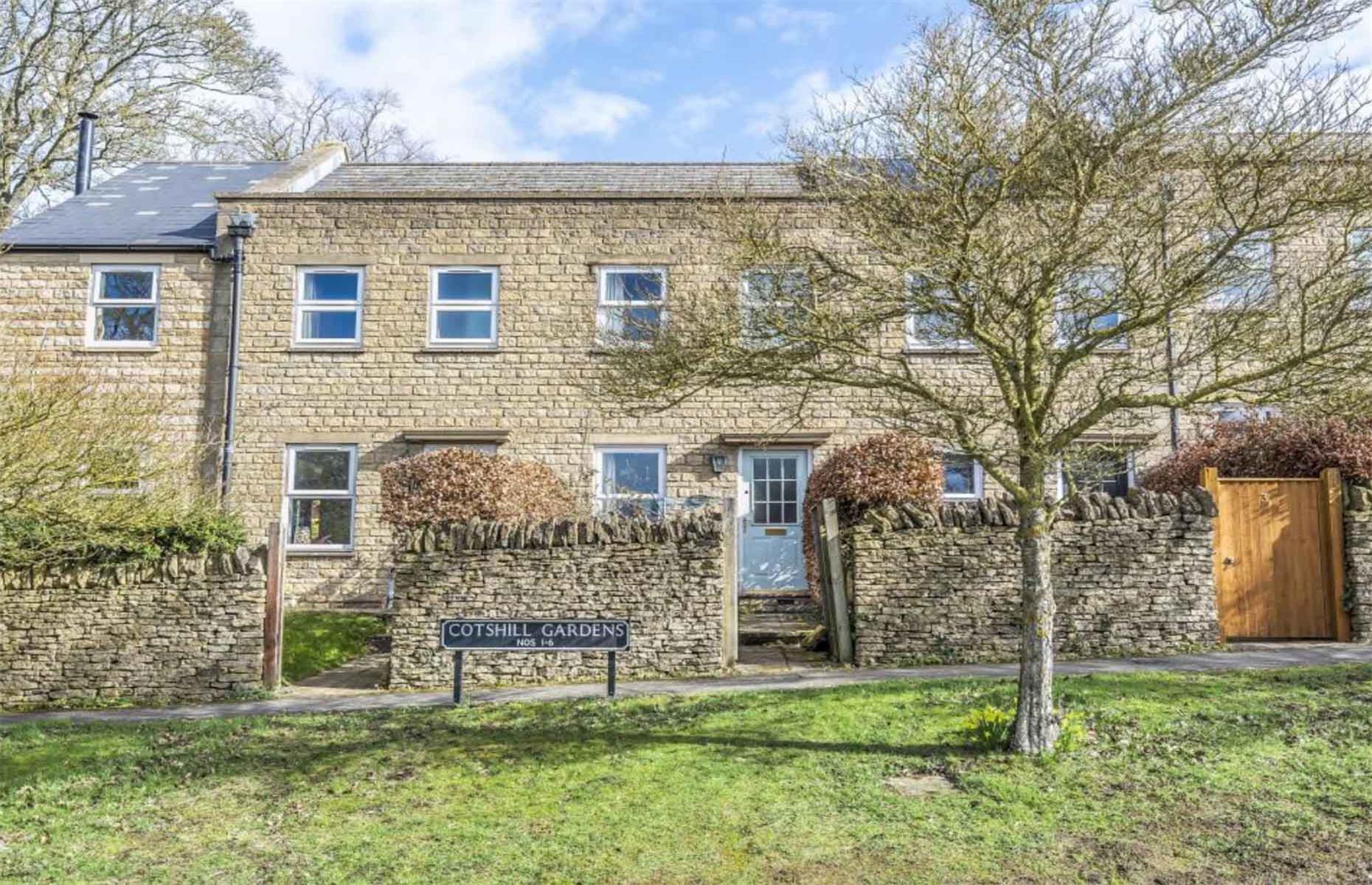 UK average house price: £247,385