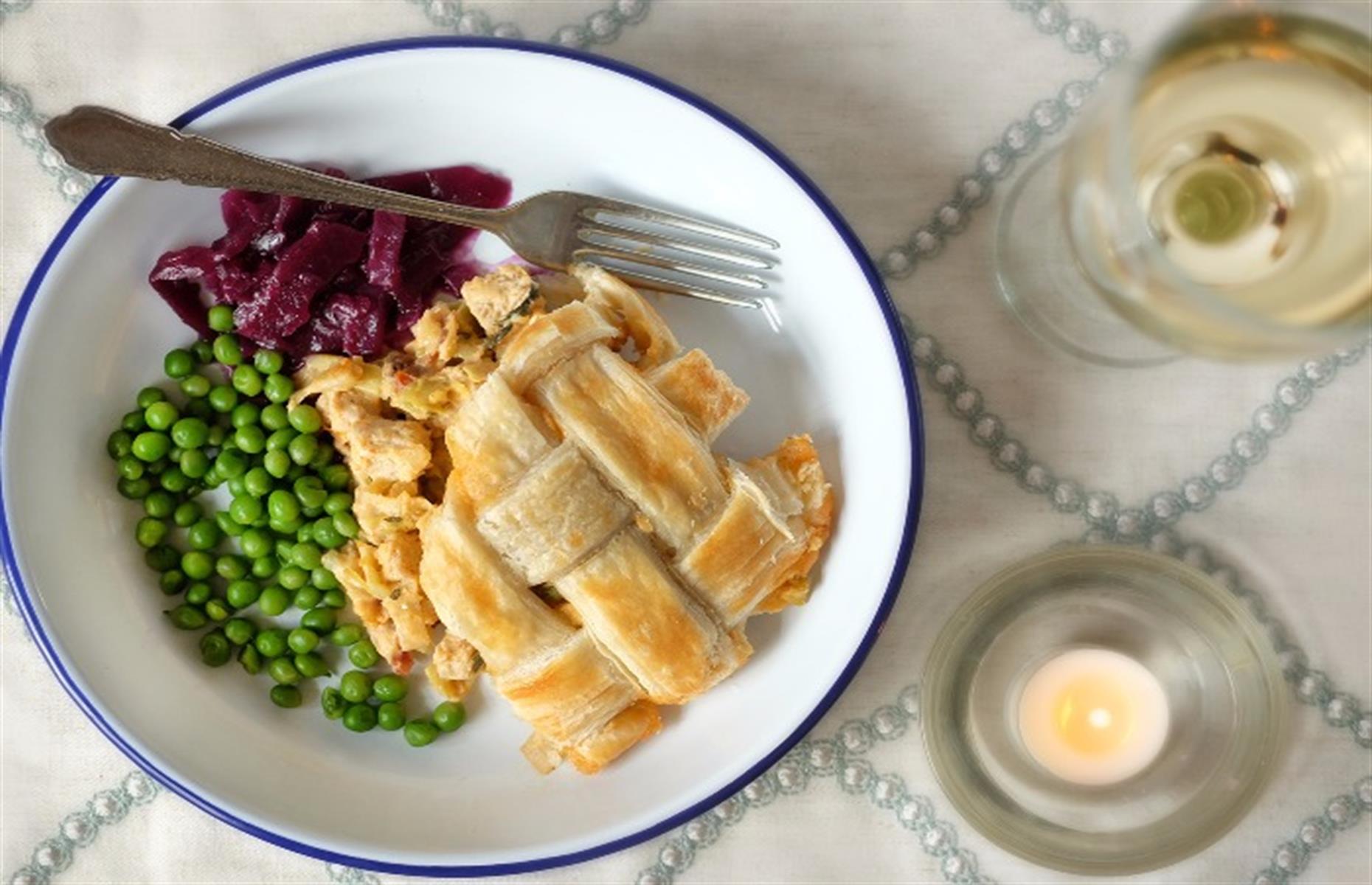 Cheesy lattice pie