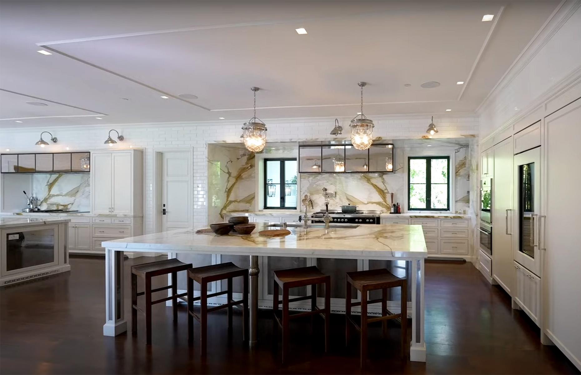 El refugio de James Packer en Beverly Hills, California, EE. UU.