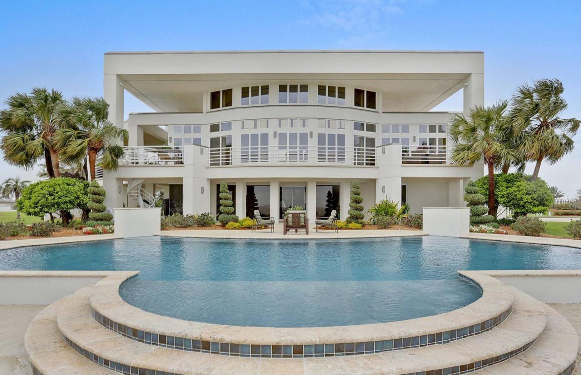 Louisiana: Modernist masterpiece, Slidell, $4.7 million (£3.6m): The most incredible homes for sale in every US state