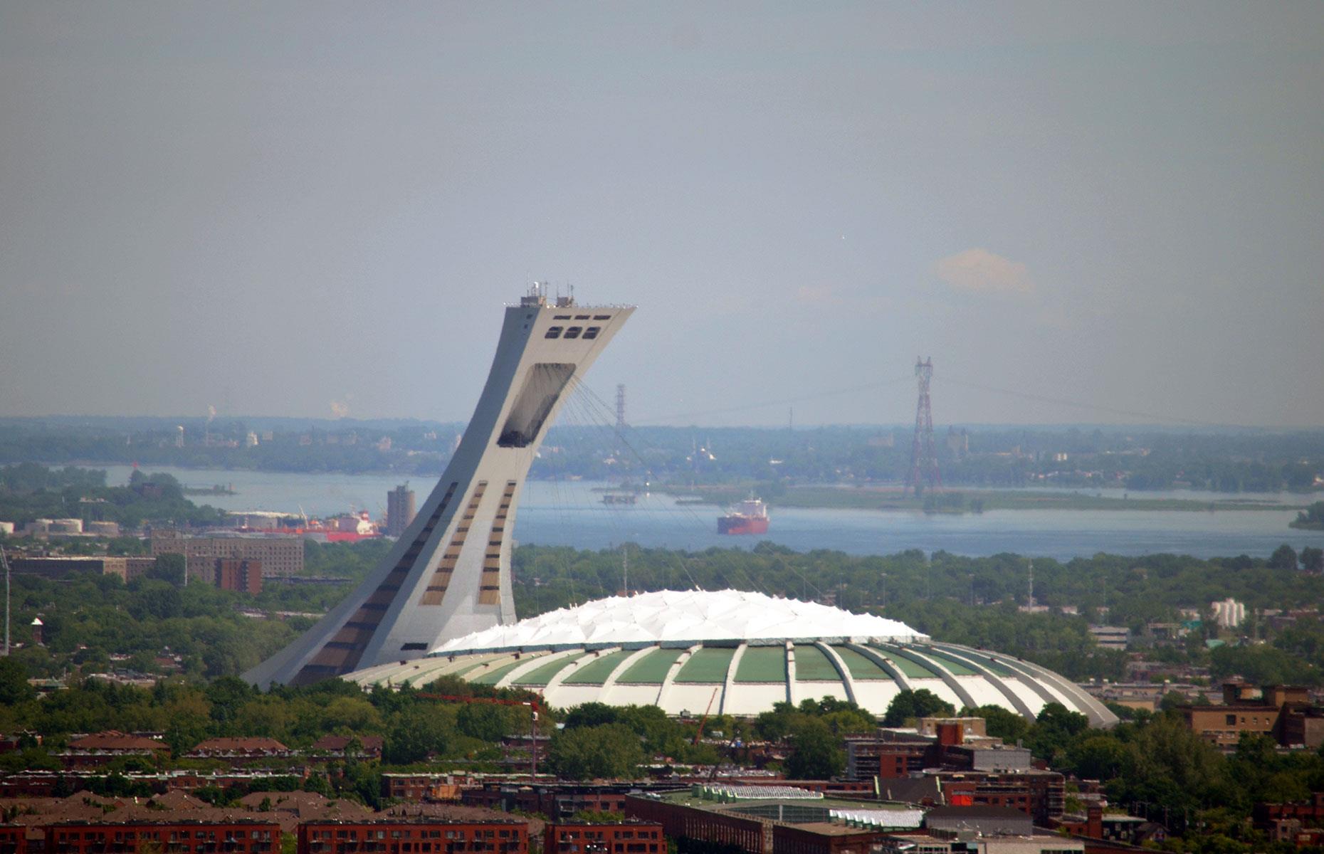 Montréal Tower, Quebec, Canada