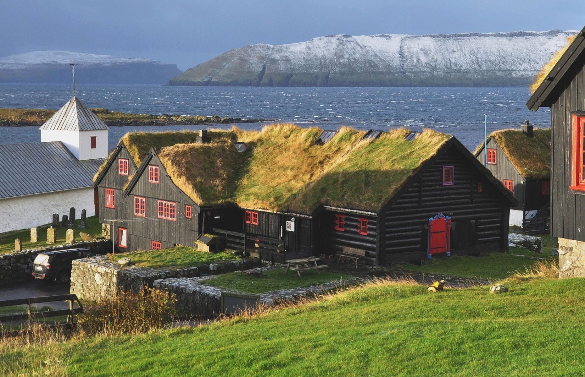 Wikinger-Bauernhaus, Kirkjubøur, Färöer-Inseln