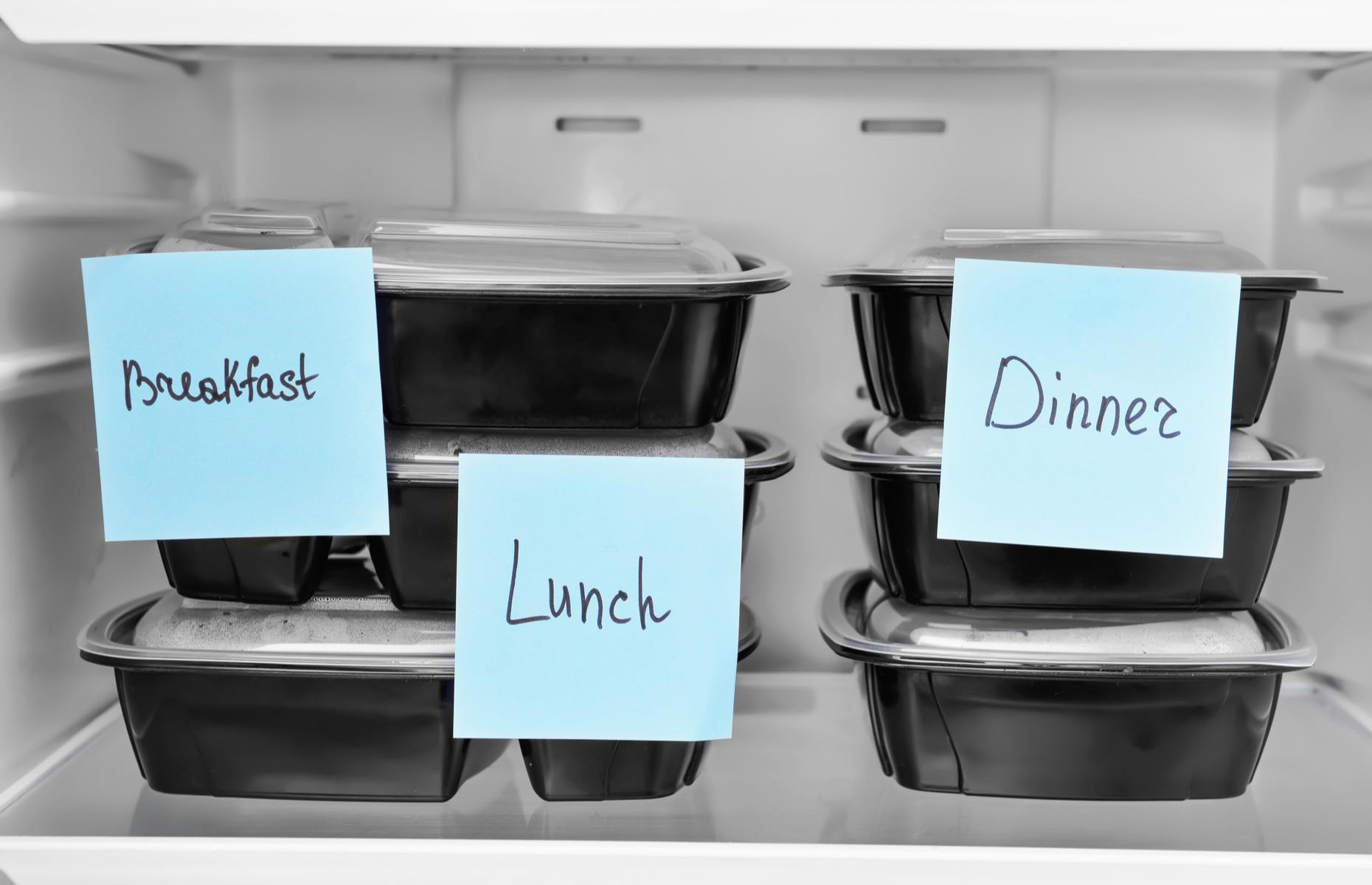 Ready-to-eat food should go at the top