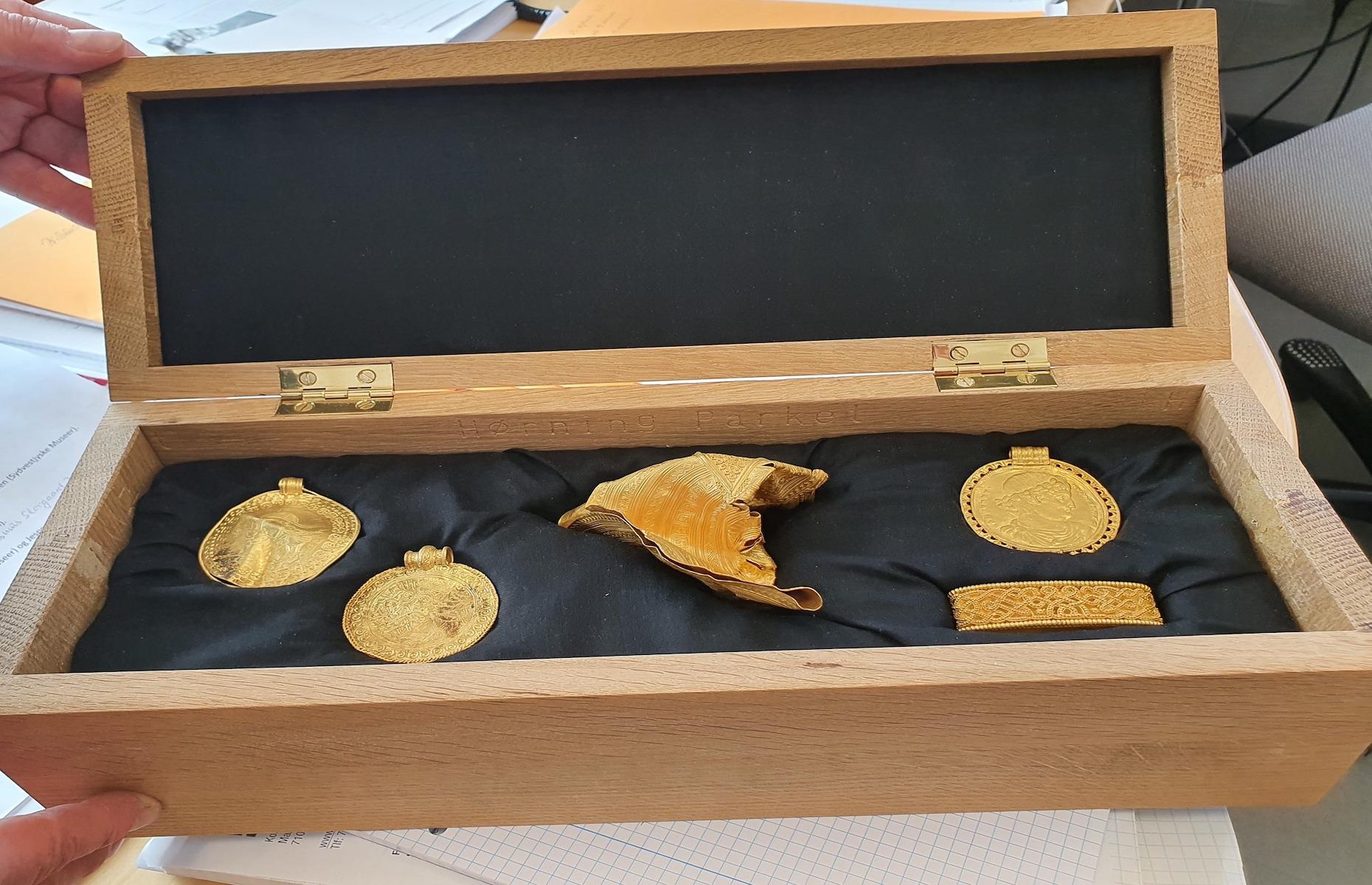 Goldschatz aus der Eisenzeit, Dänemark