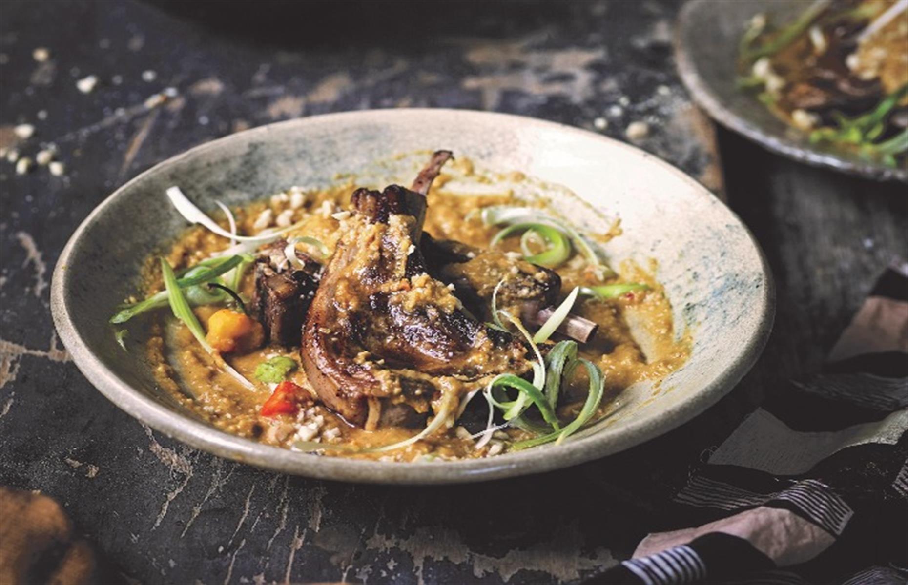 Lamb cutlets in peanut sauce
