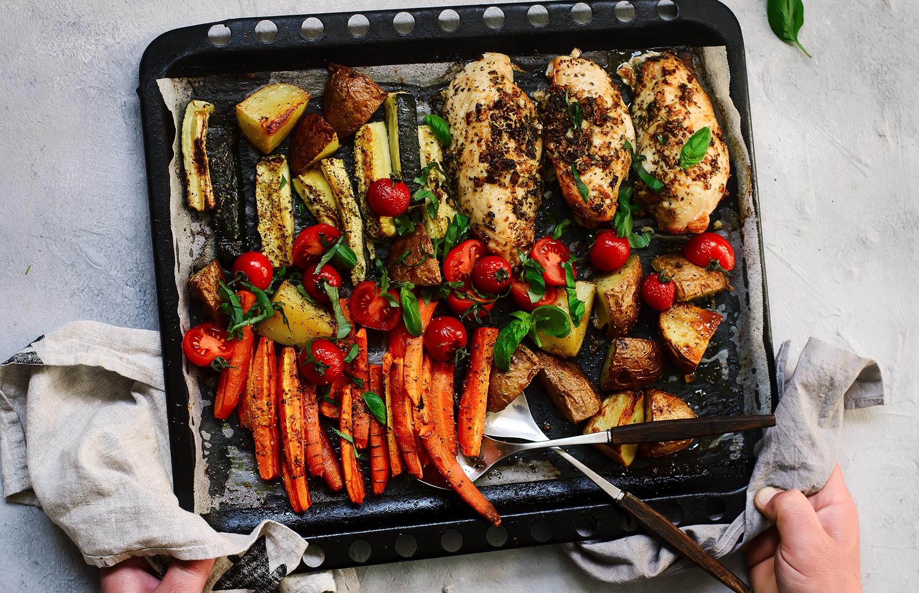 One-tray chicken with vegetables
