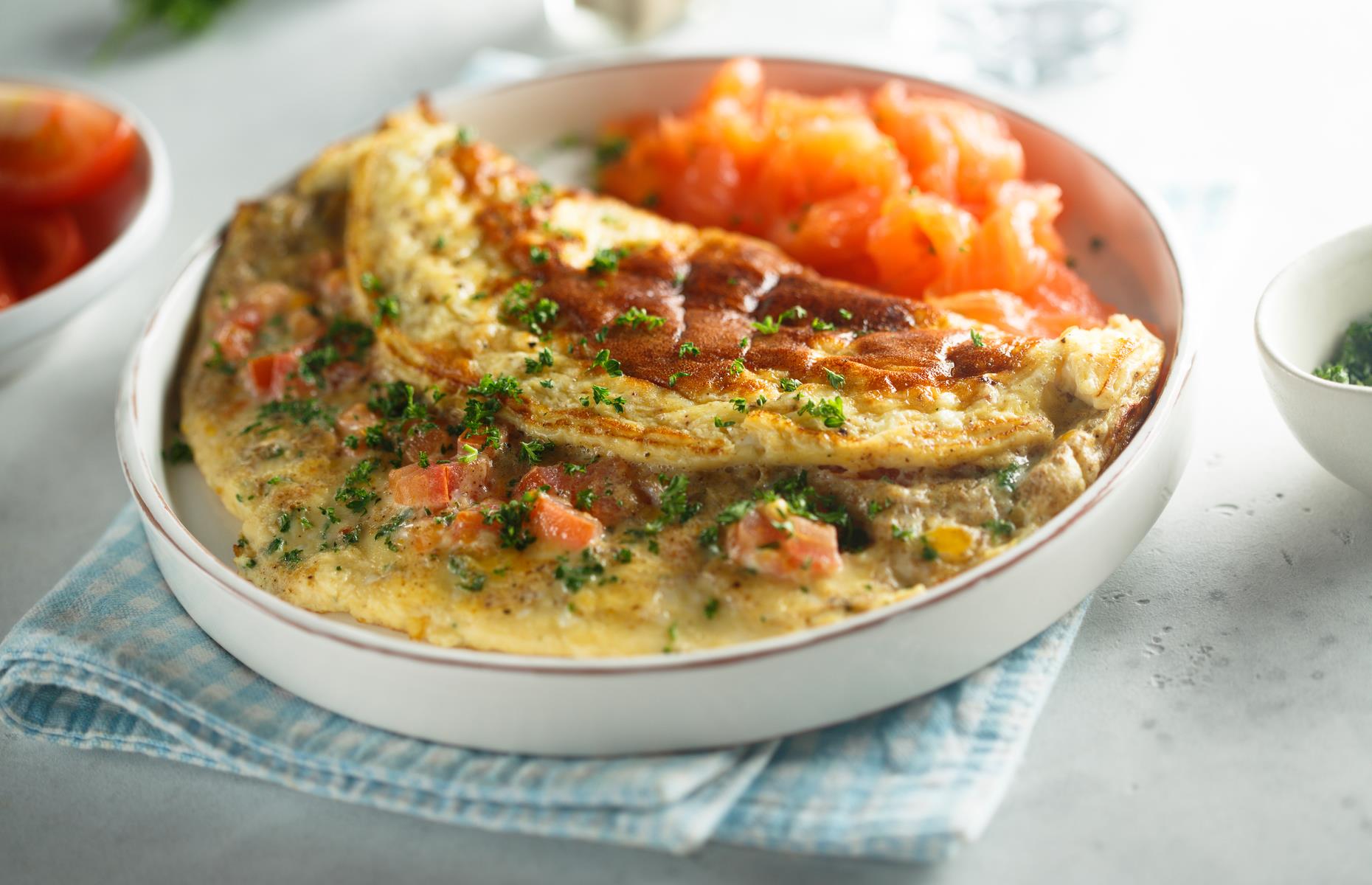 Under 5 minutes: smoked salmon omelet