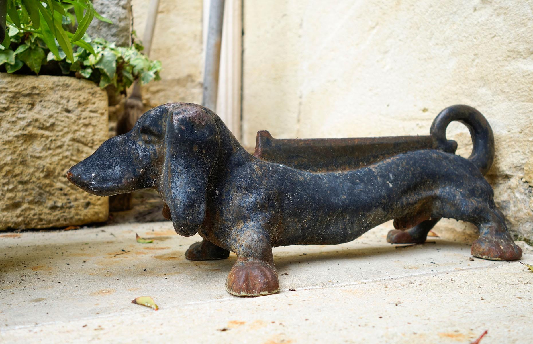 Doorstep shoe scrapers