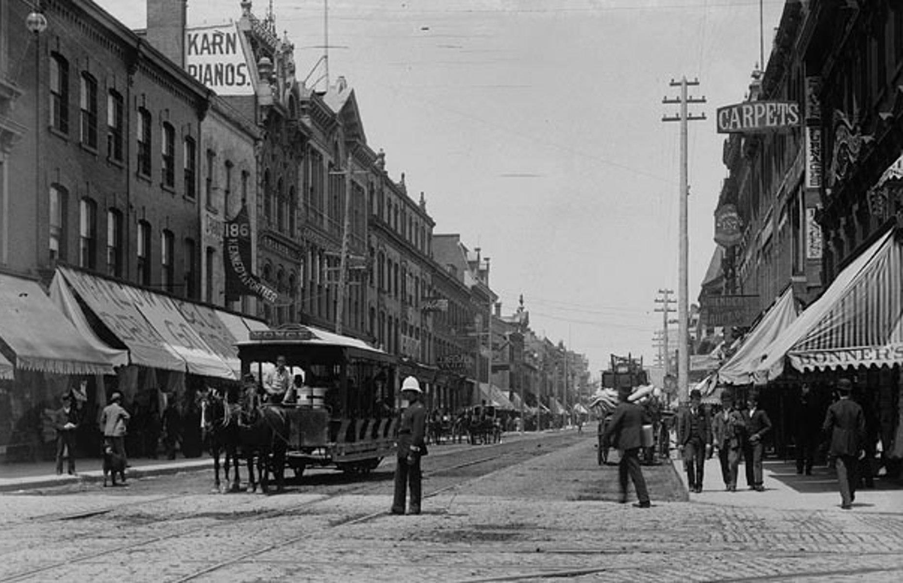 1890s: Yonge Street in Toronto, Ontario