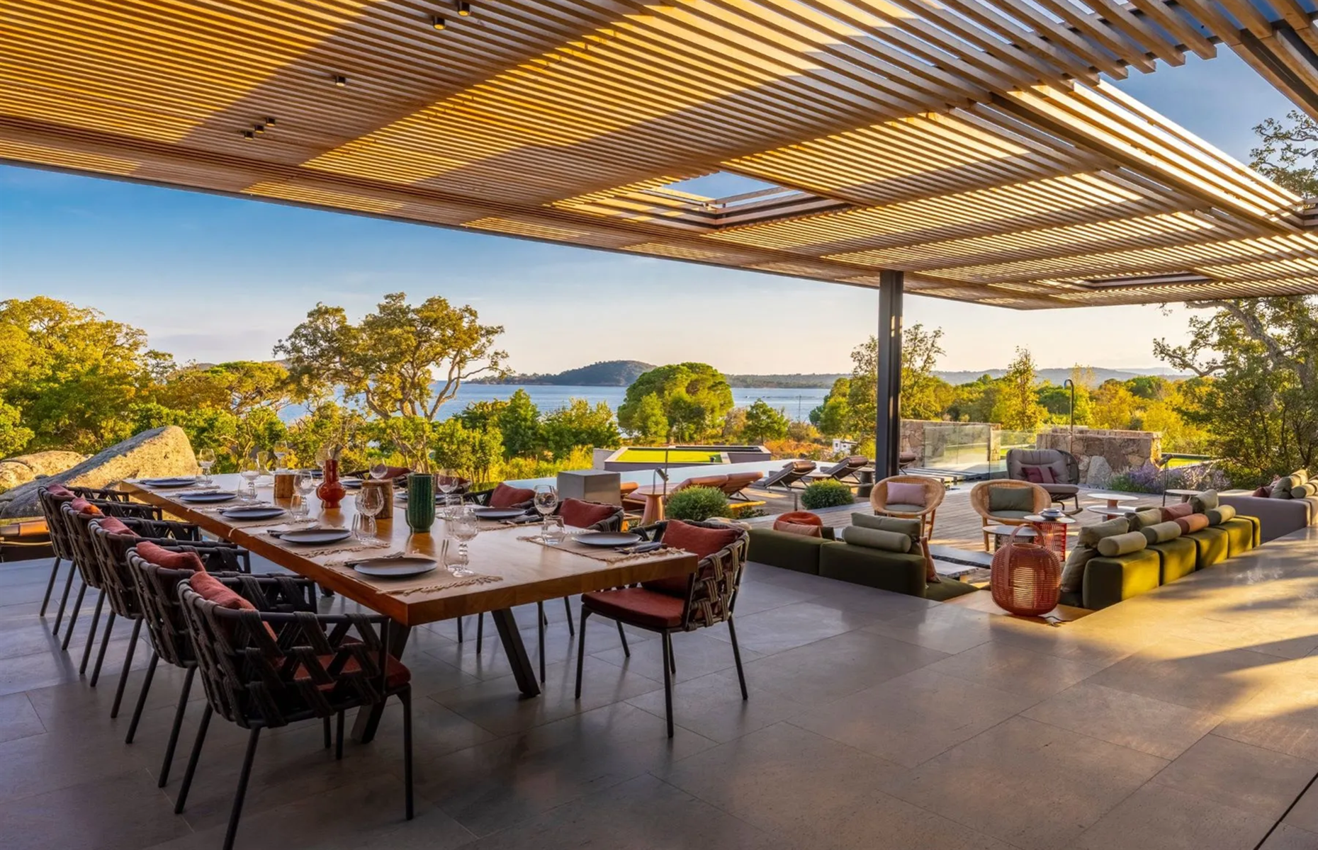 Villa d'architecte, Corse, France : 255 321 euros le mois