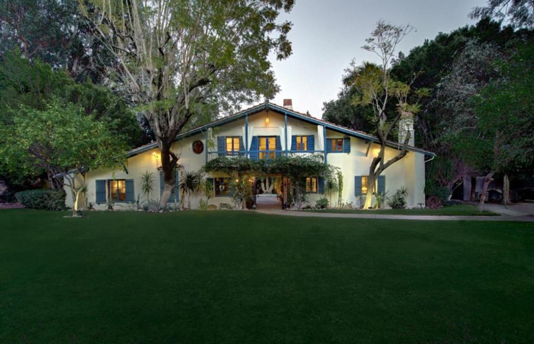 Cary Grant's romantic Palm Springs hideaway