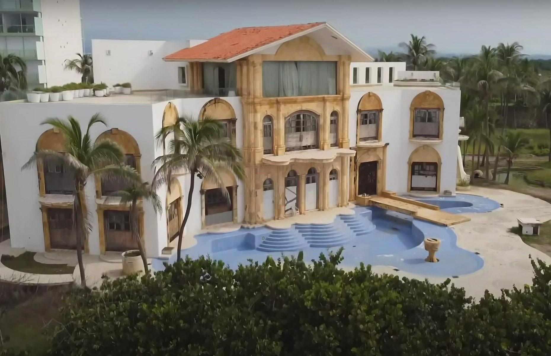 Luis Miguel's abandoned Acapulco mega-mansion: left to the elements