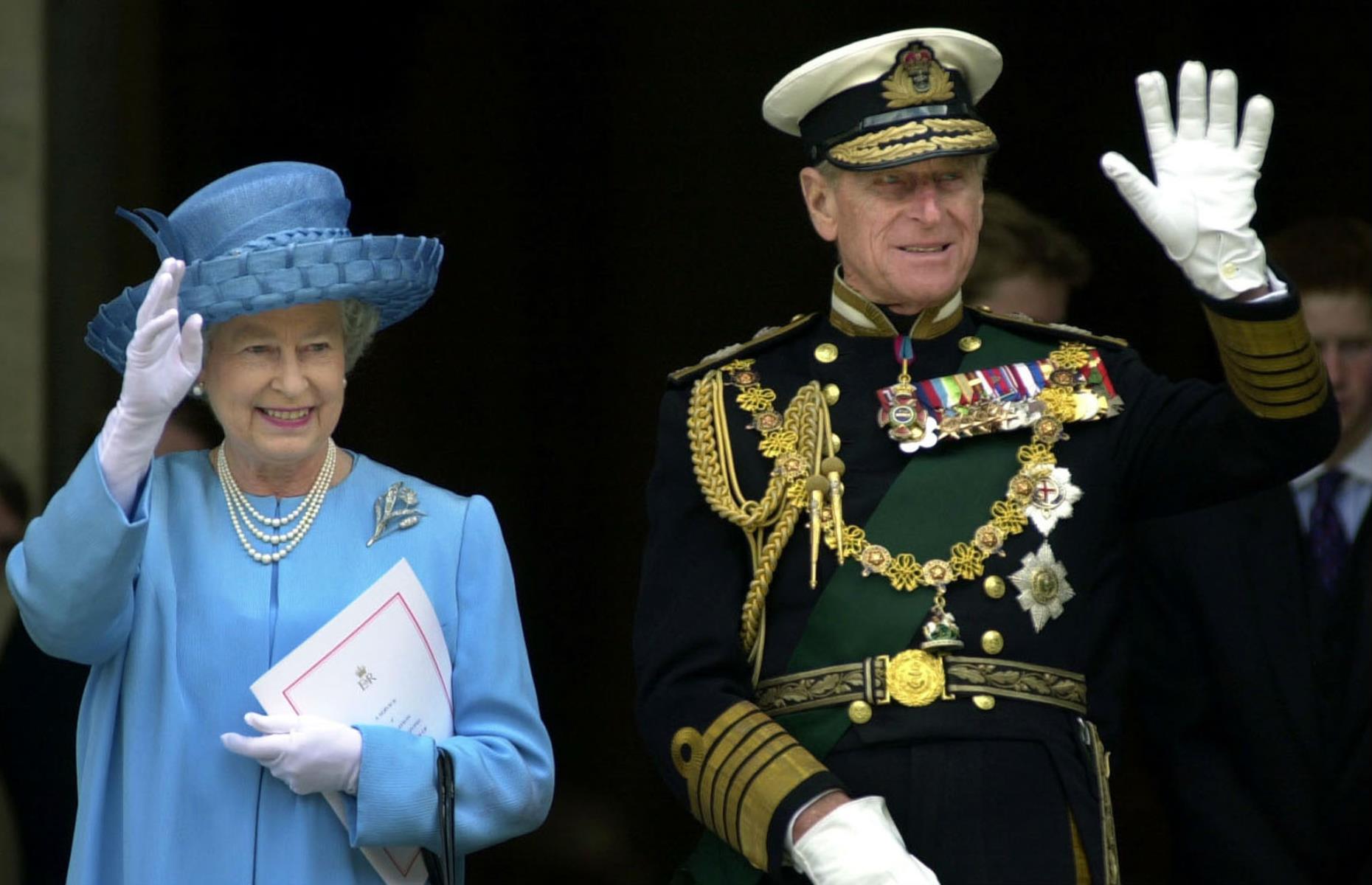 2002: The Queen celebrates her Golden Jubilee