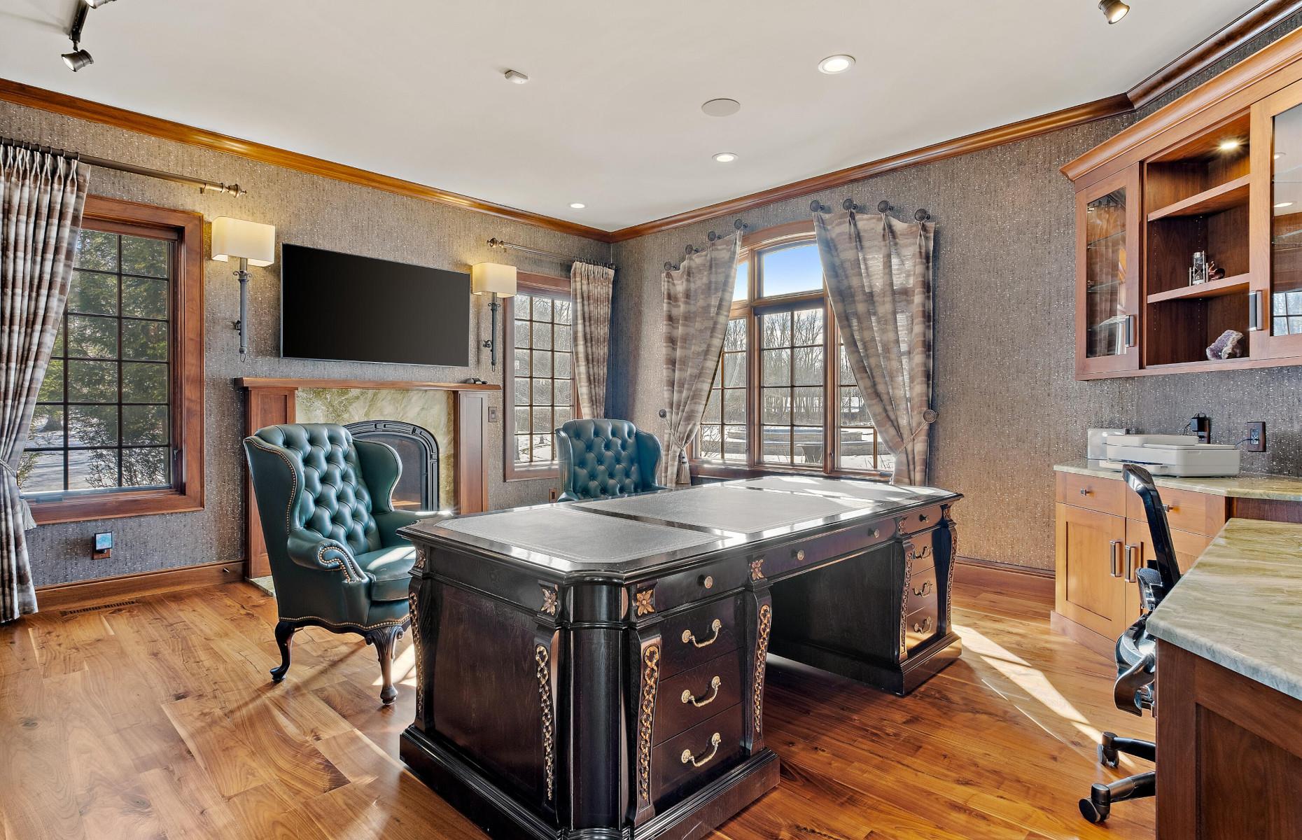 Wood-panelled home office