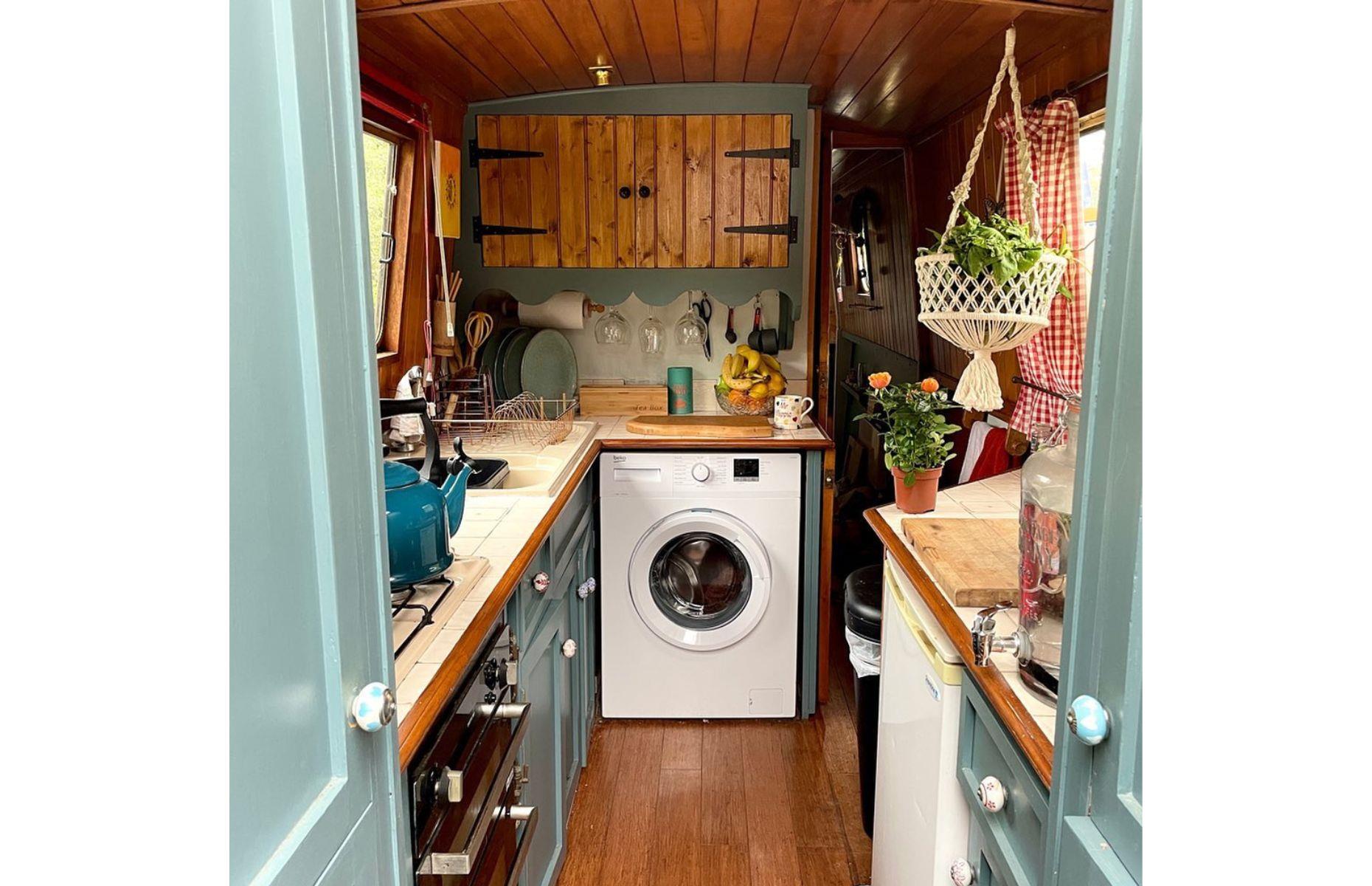 Kitchen: after