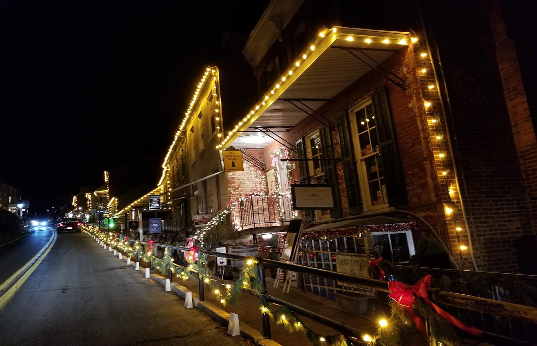 West Virginia: Olde Tyme Christmas, Harpers Ferry and Bolivar 
