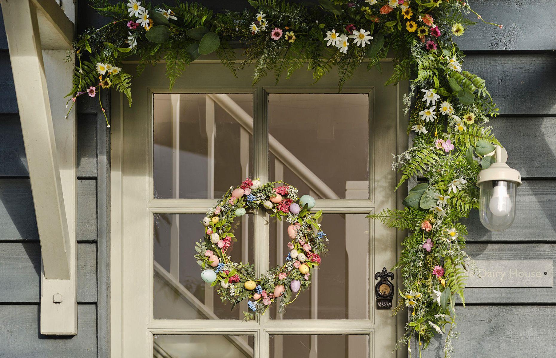 Craft a colourful egg wreath