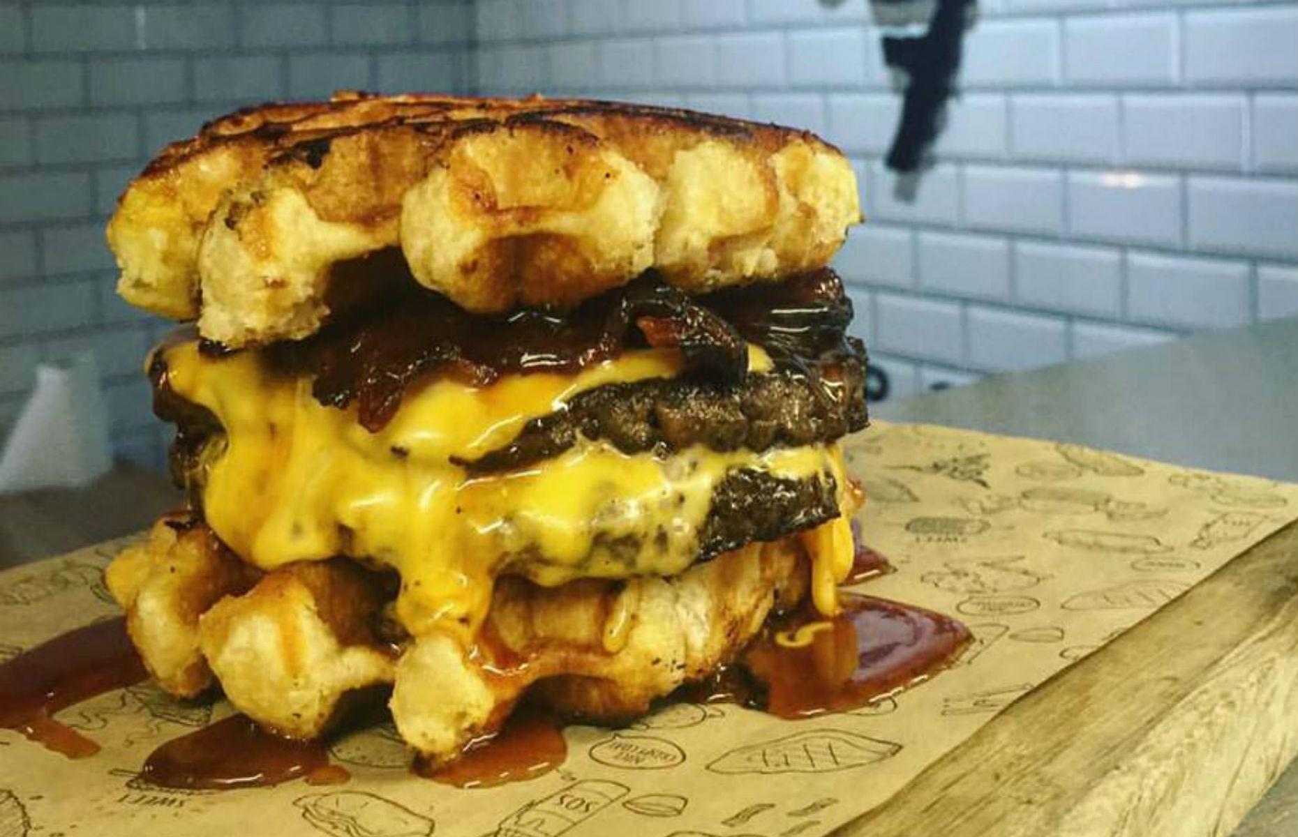 Durty Waffle burger