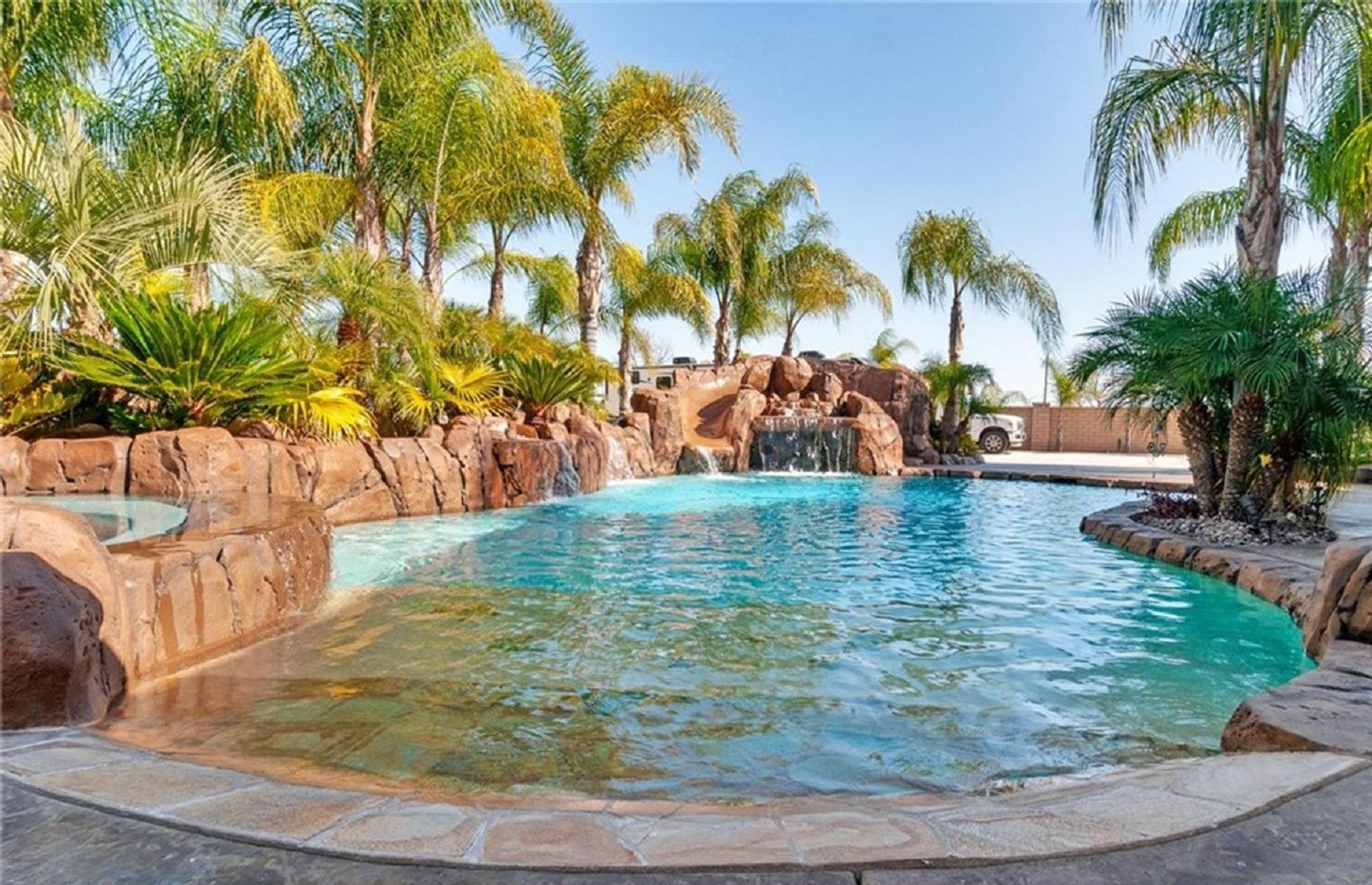 Resort-style backyard
