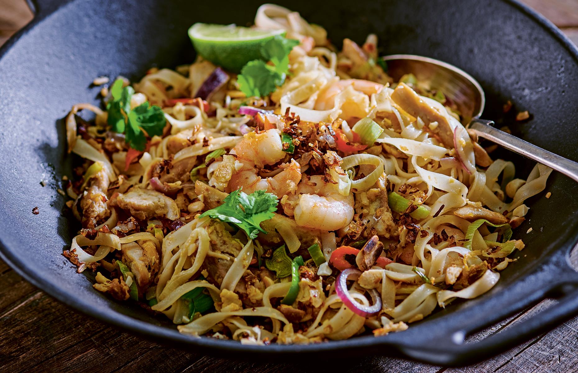 5. Chicken and prawn pad Thai