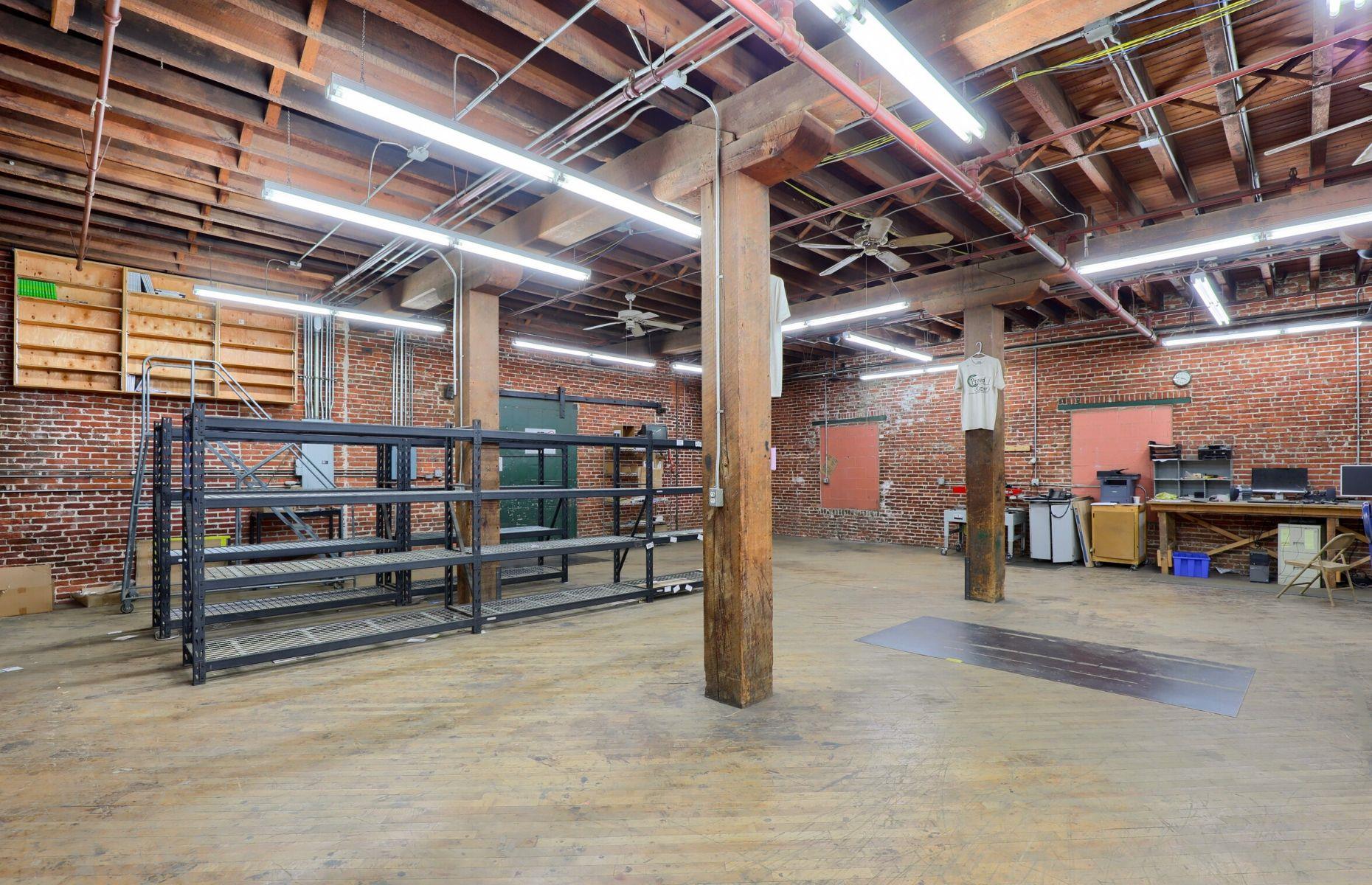 Industrial warehouse, Pennsylvania, USA: £918,000 ($1.2m)