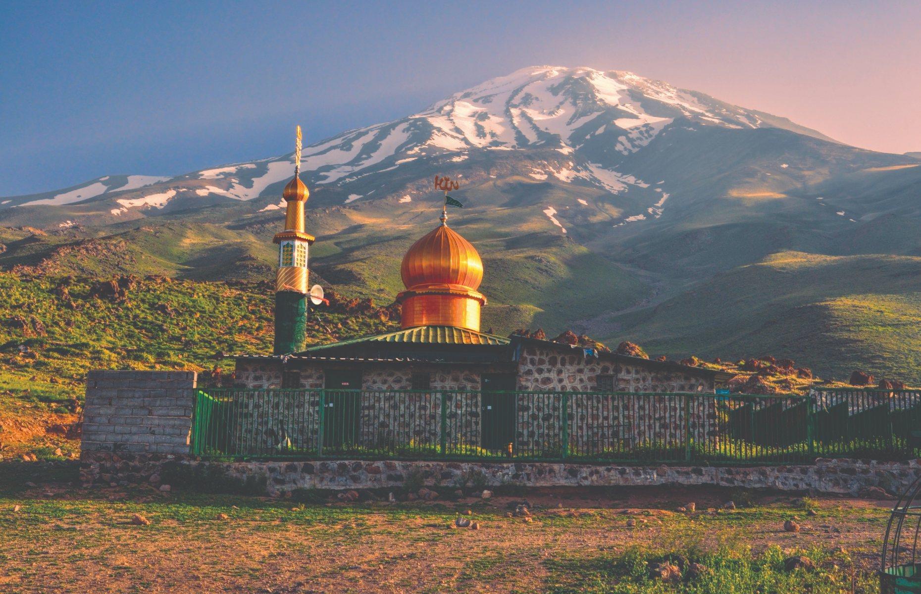 Mount Damavand, Iran 