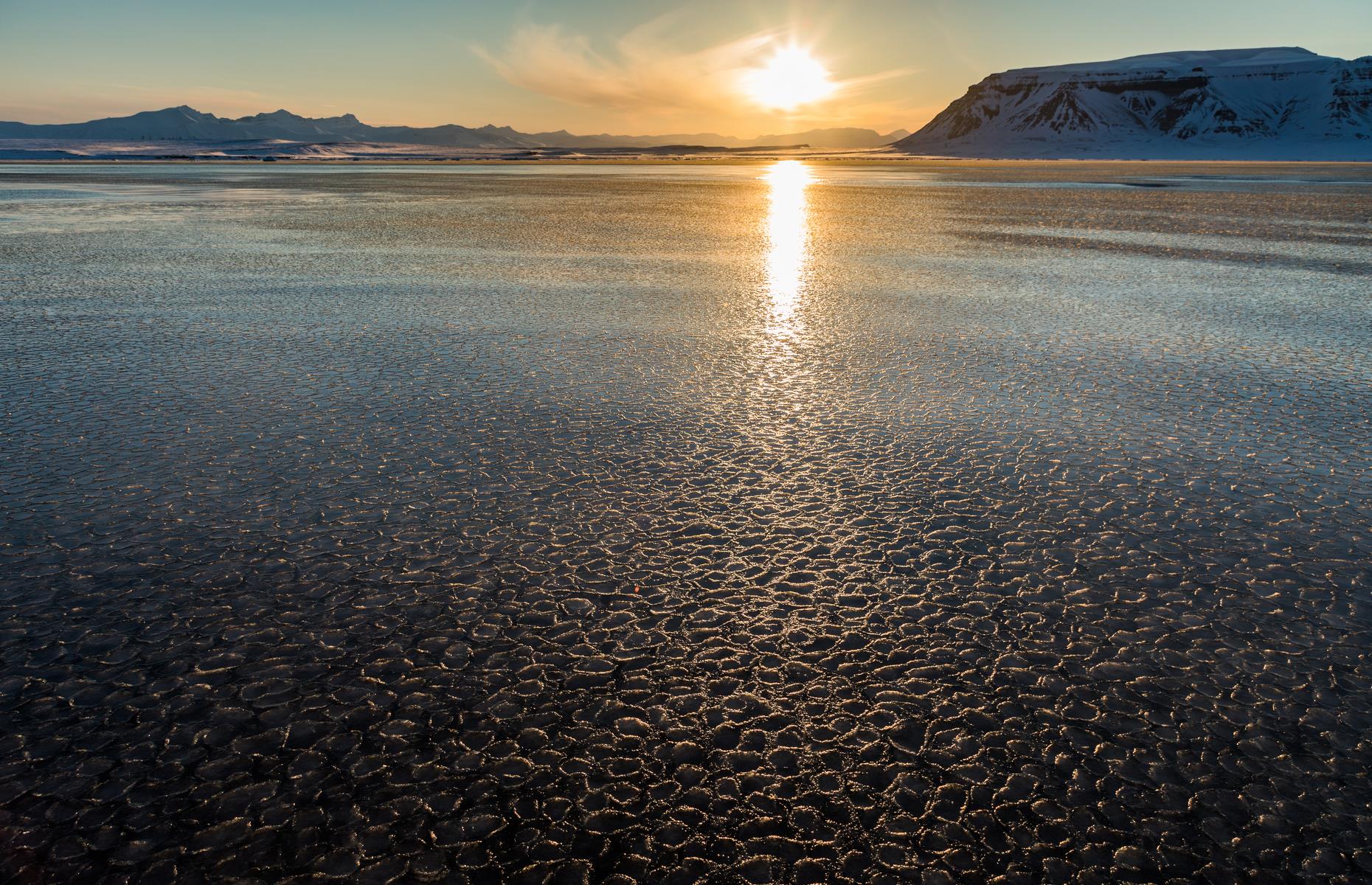 Midnight sun, Svalbard, Norway
