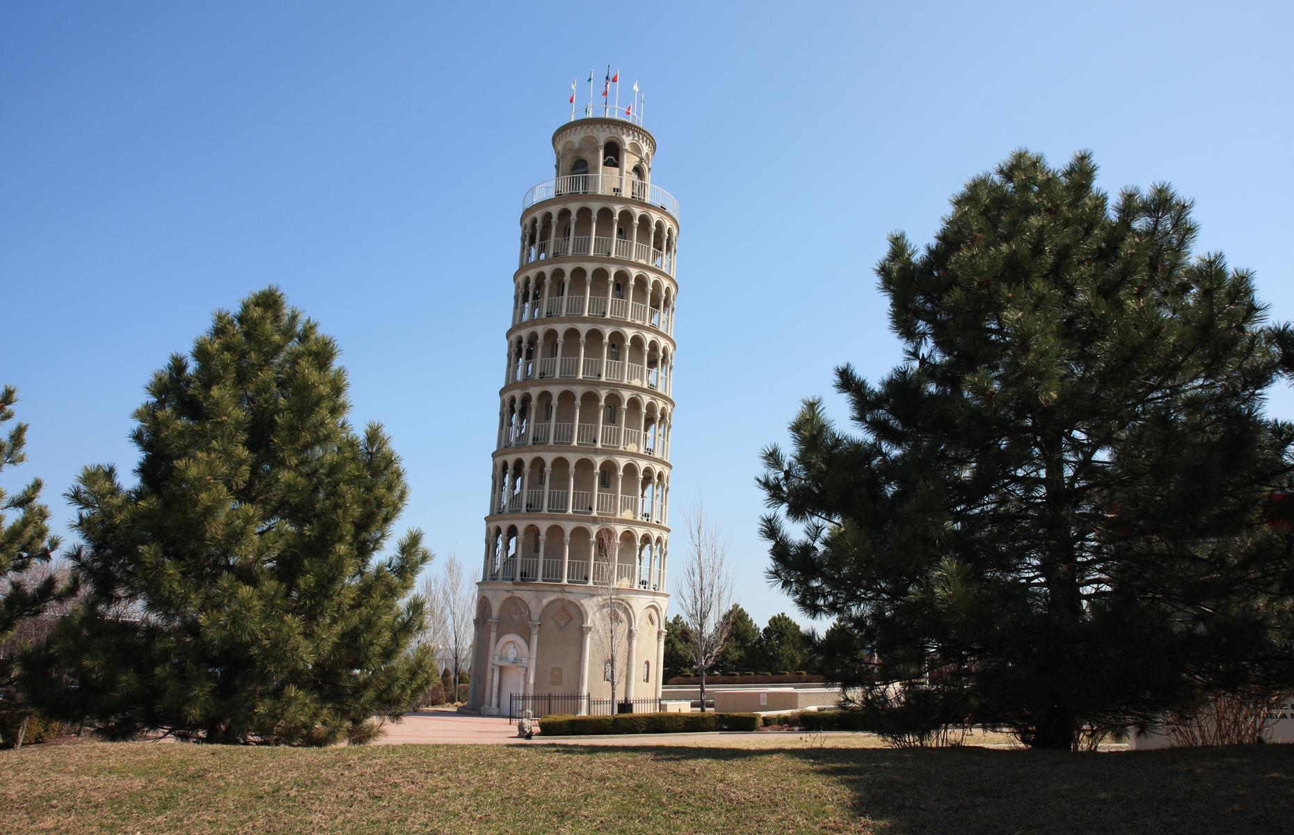 Leaning Tower of Niles, Illinois, USA