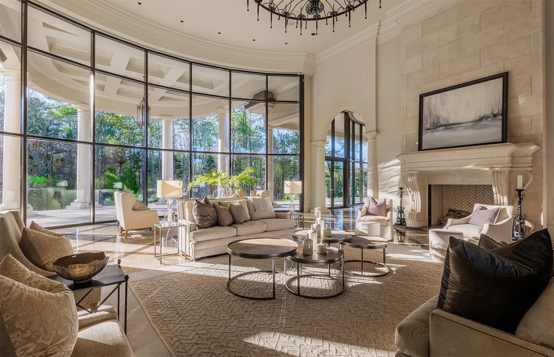 Sprawling mansion with secret Wild West town, Georgia, USA