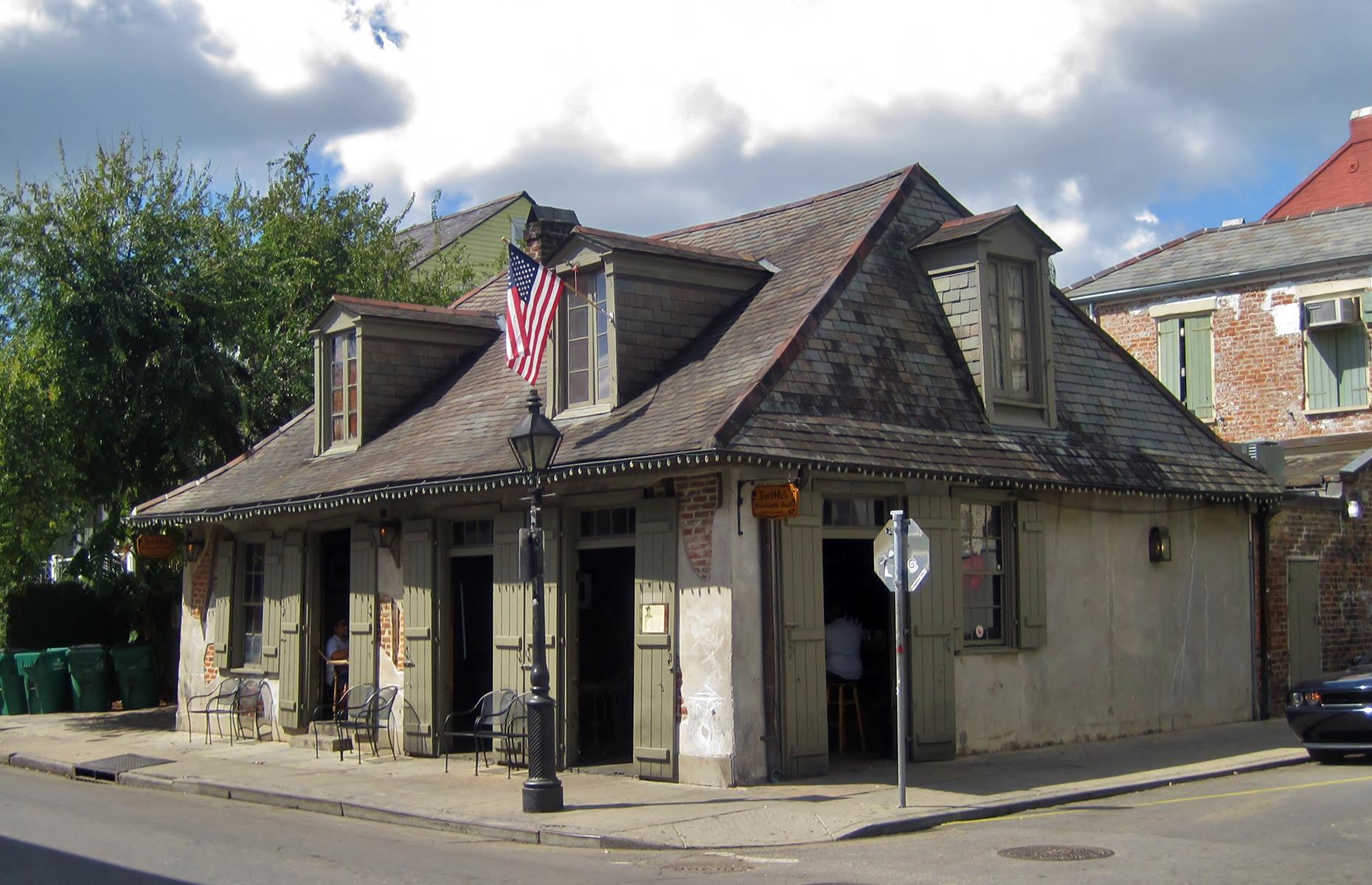 Louisiana: Lafitte's Blacksmith Shop, New Orleans