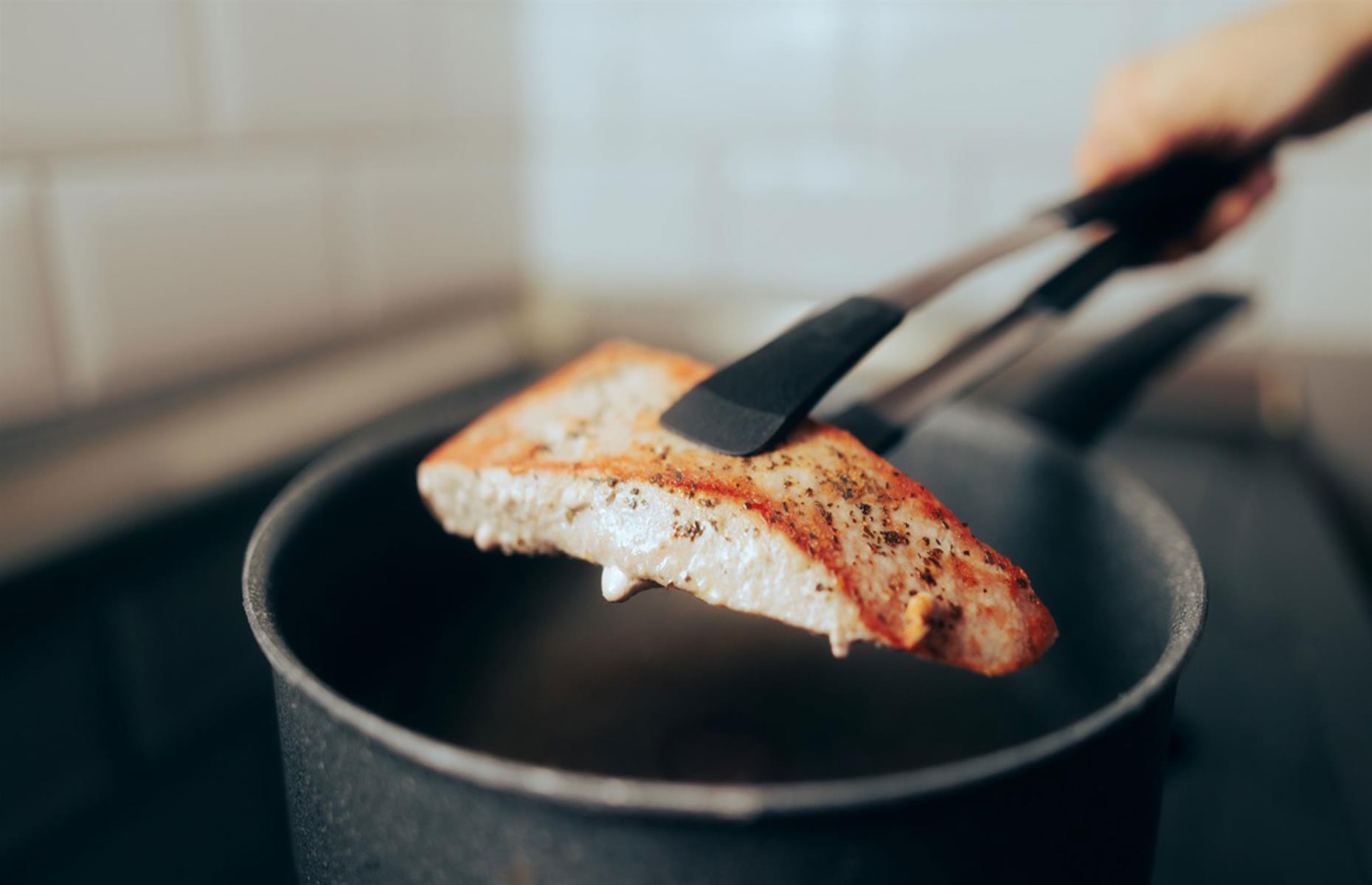 Eradicate cooking smells